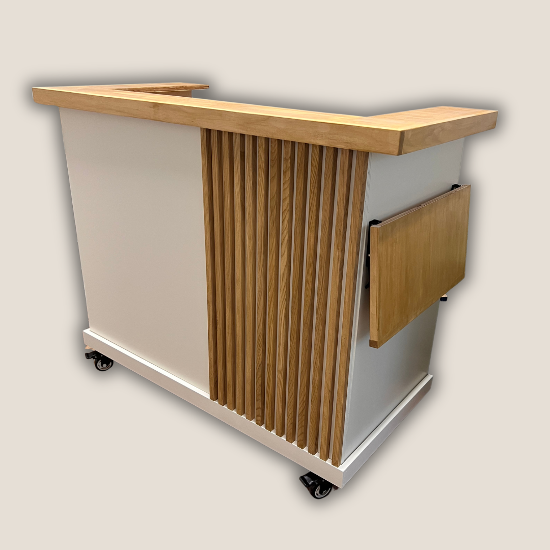 4ft Partially Fluted Cart with Raised Counter Top