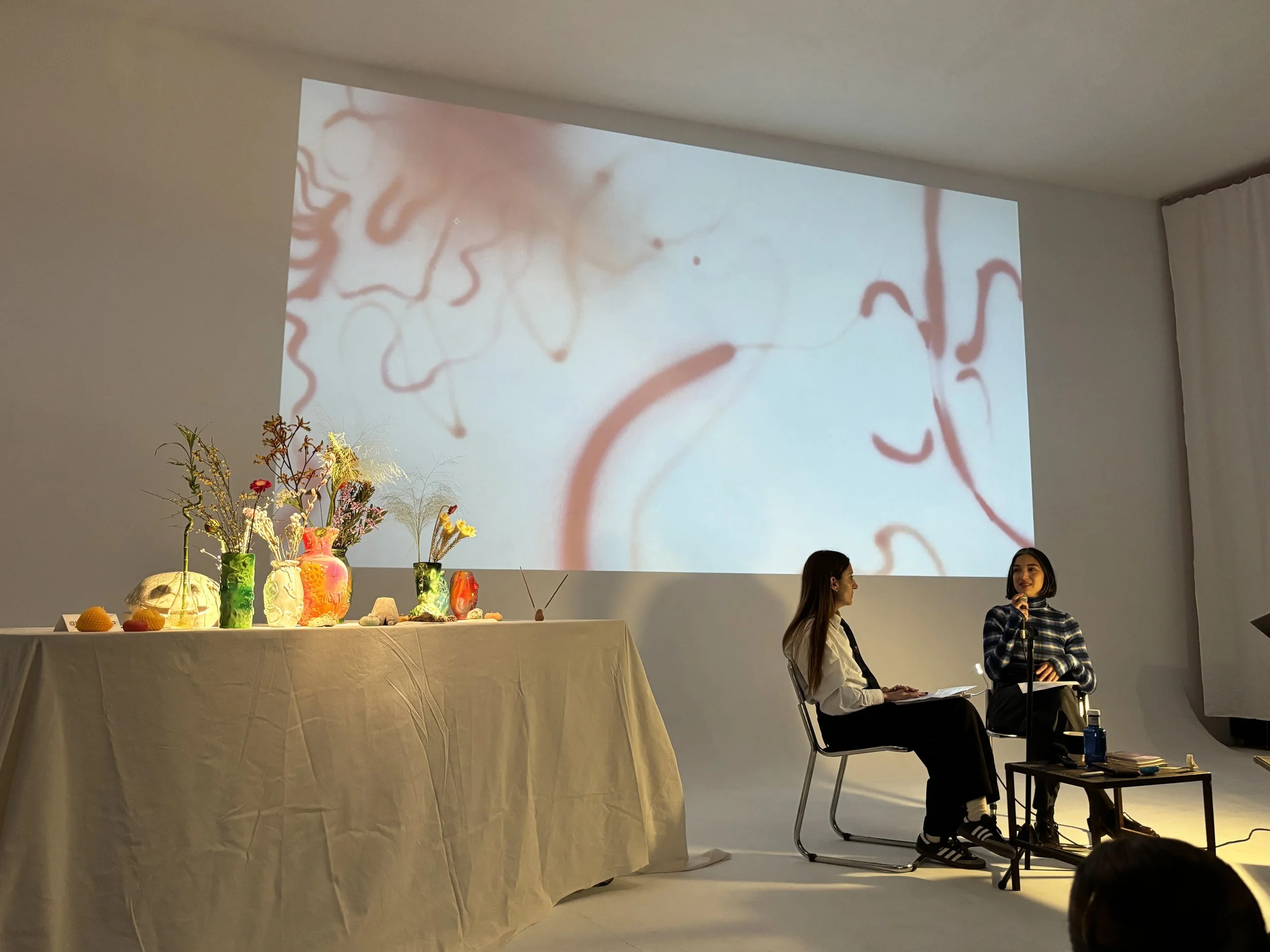 Seguir el trazo — Ariadna Chez
