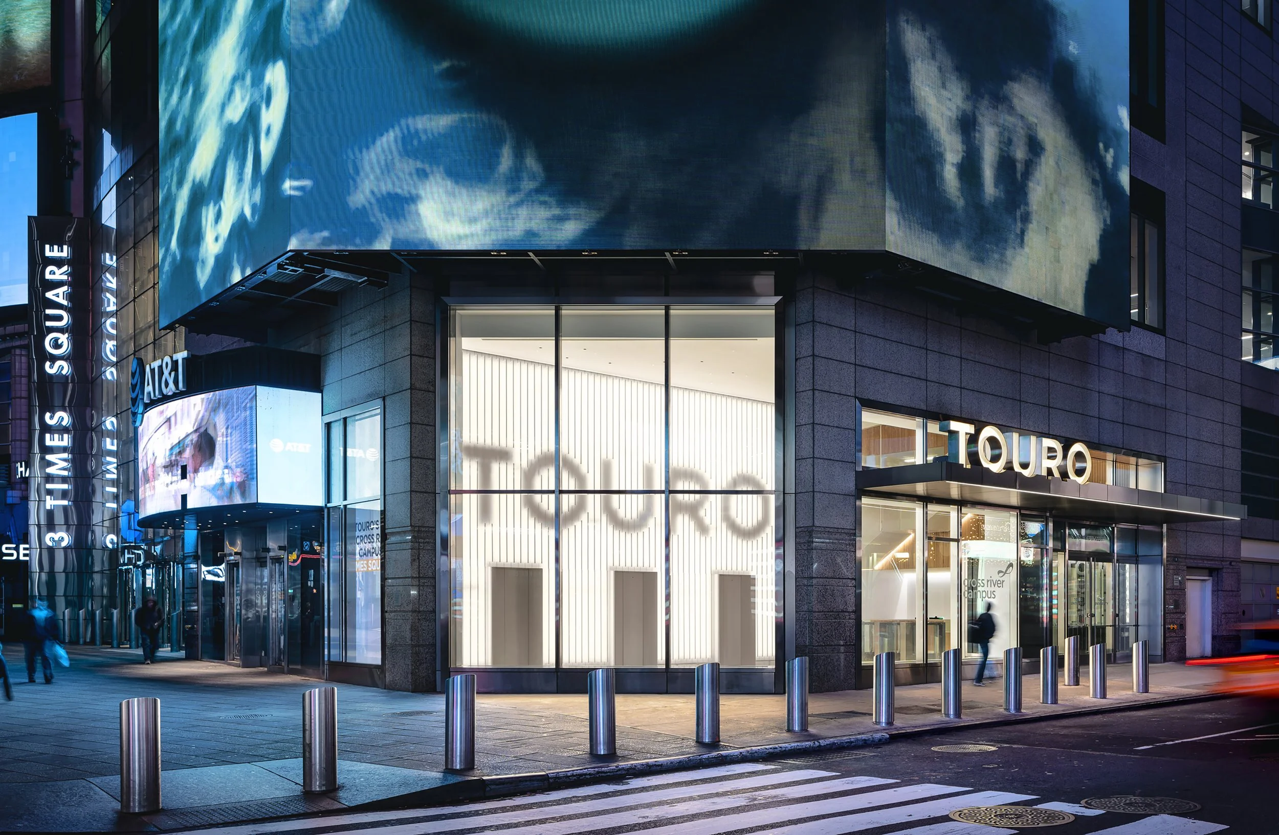 Touro University-Exterior_01.jpg