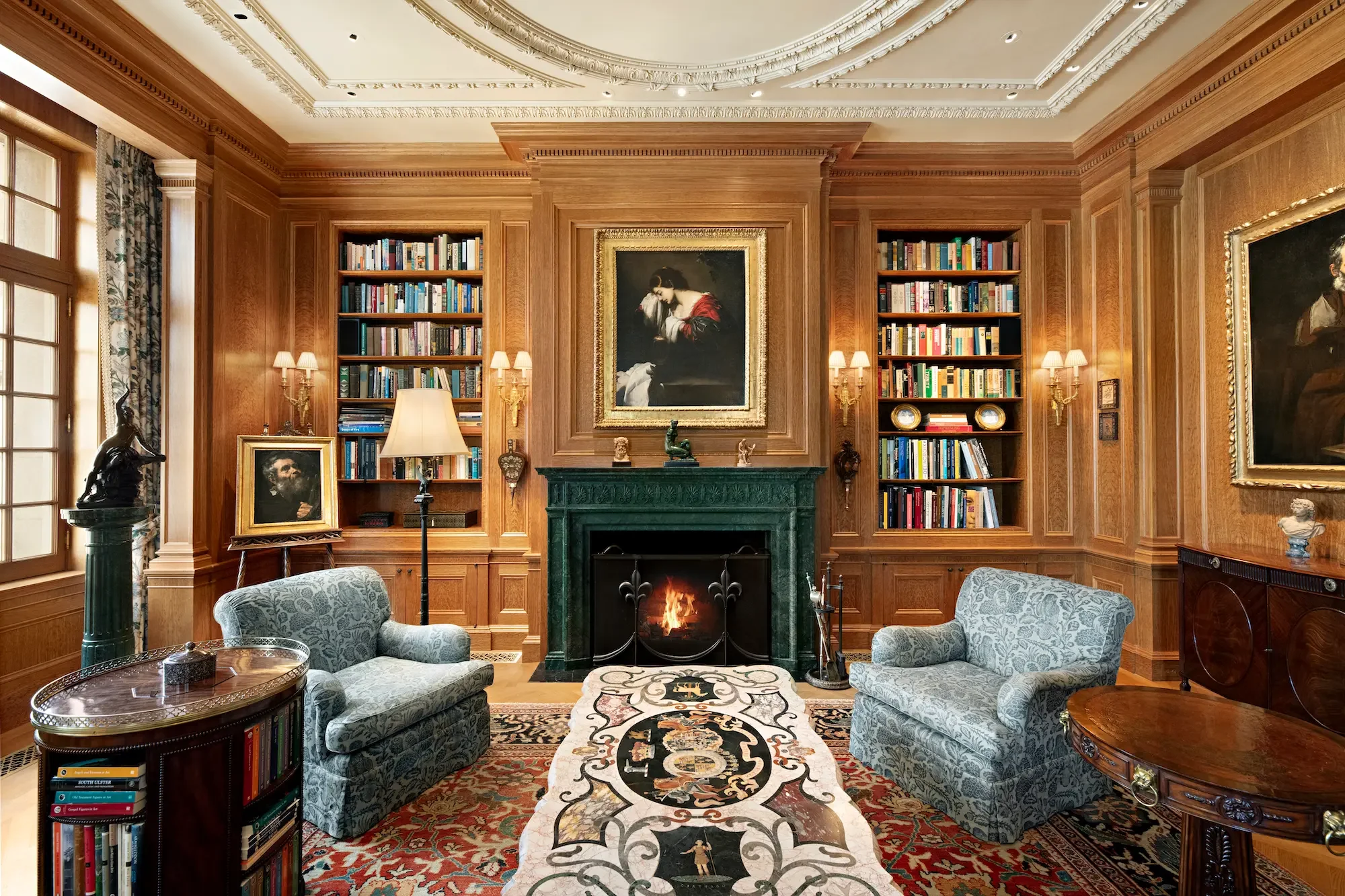 4a-4-East-79th-Street-library-2.webp