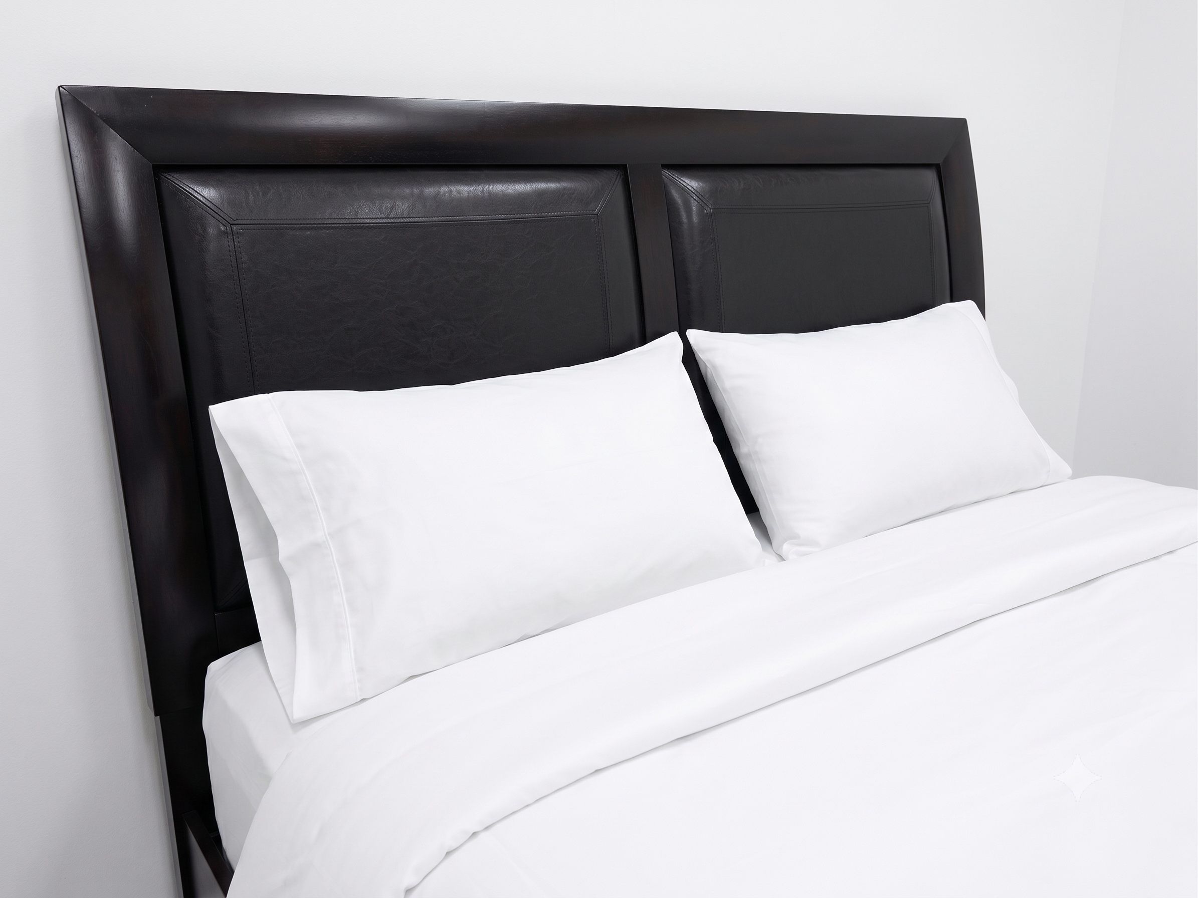 QueenBed2.png