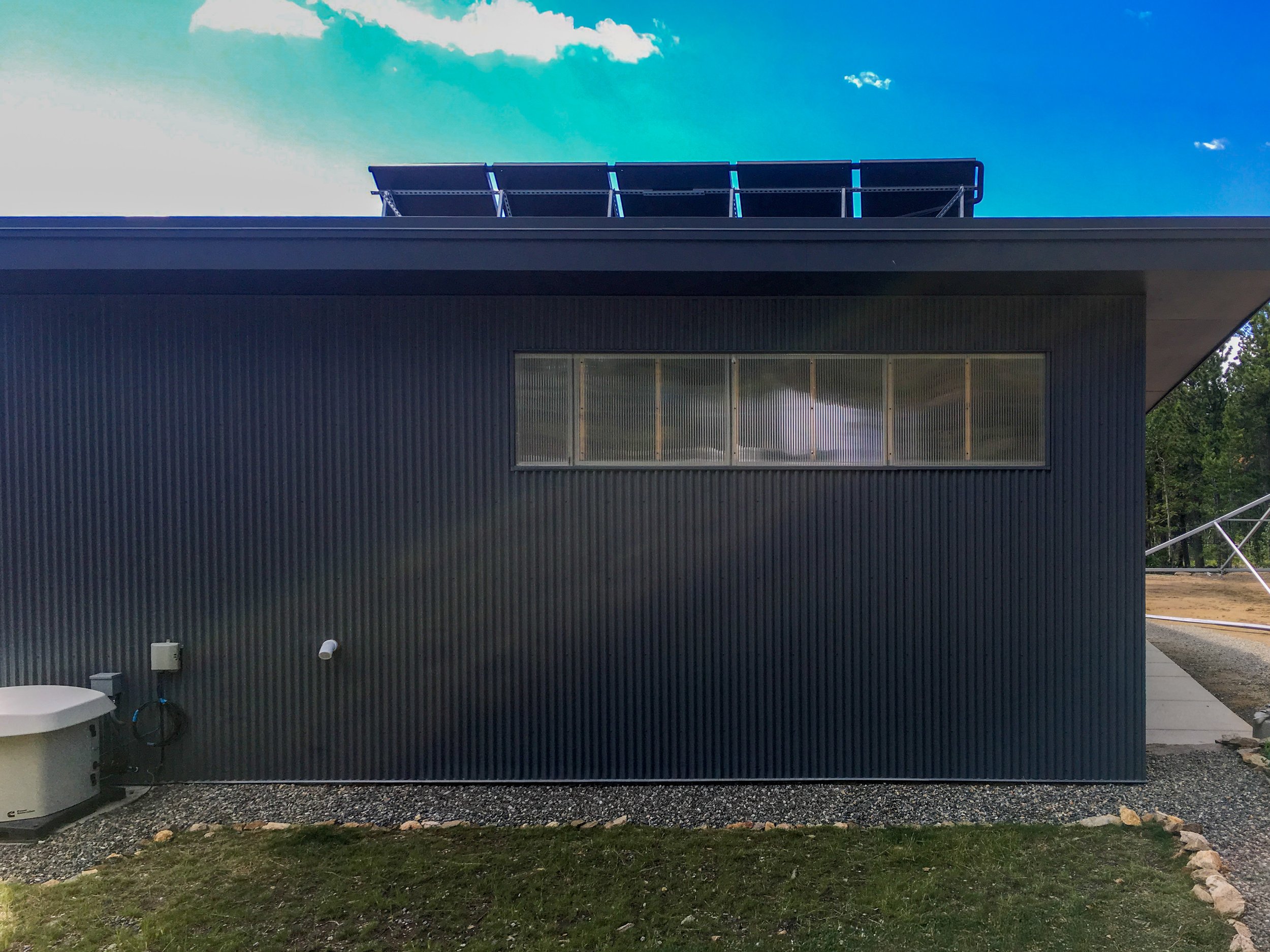 BEASLEY ARCHITECTURE AND DESIGN - JAMES BEASLEY ARCHITECT - BaaD - midcentury modern - mountain architecture -Corner glass - passive solar - HUMAN ARCHITECTURE - Boulder - Nederland - Colorado -  off the grid  - CUSTOM residential architecture - mode