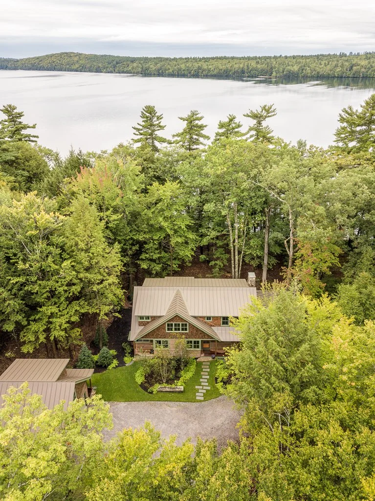 BEASLEY ARCHITECTURE AND DESIGN - JAMES BEASLEY ARCHITECT - BaaD - rural architecture - lake house- screen porch - HUMAN ARCHITECTURE - HOUSE IN wood -  house on a lake - MAINE - NEW ENGLAND - CUSTOM architecture - Maine Lake House