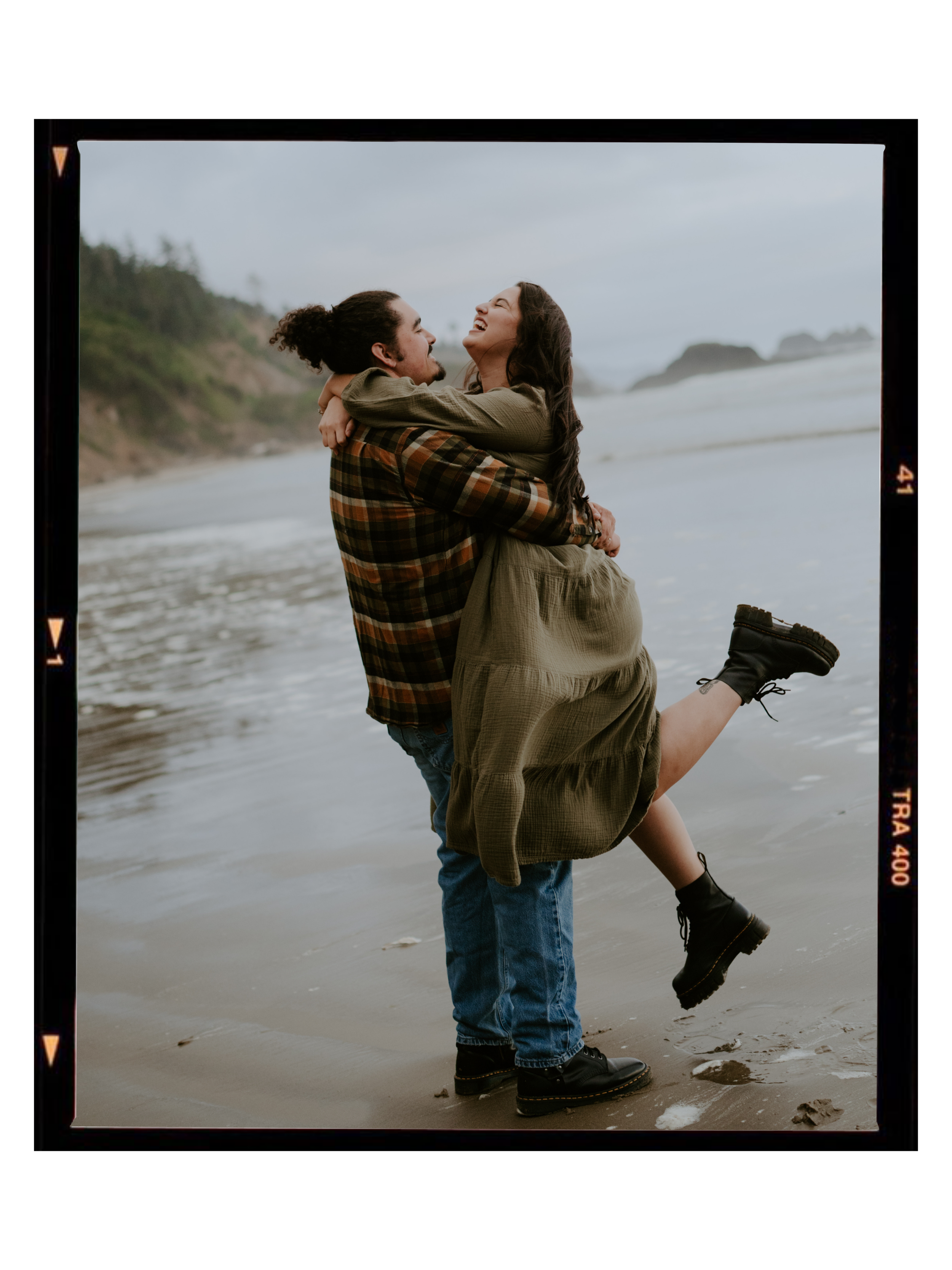 oregon-elopement-photography11.png