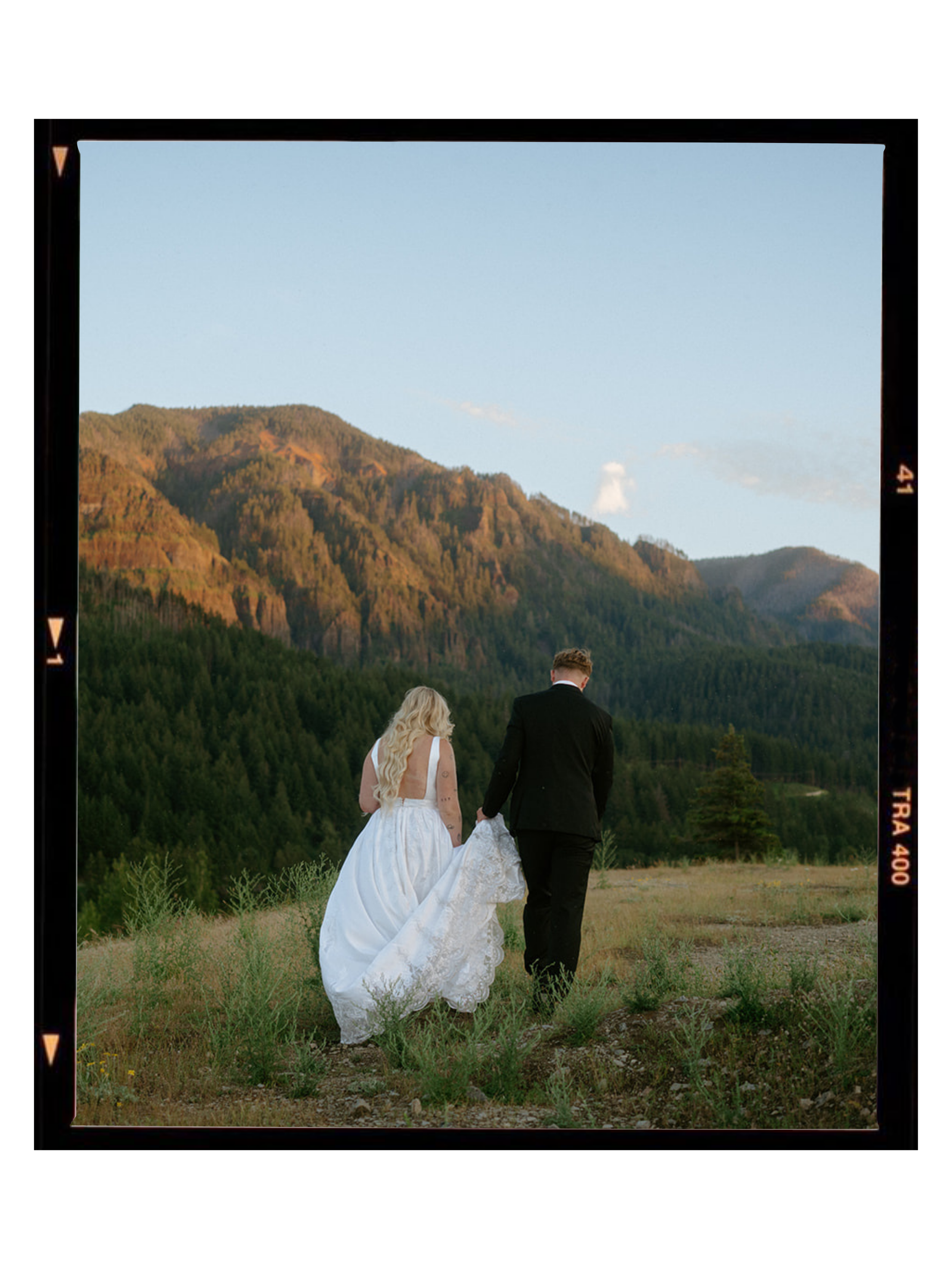 oregon-elopement-photography14.png