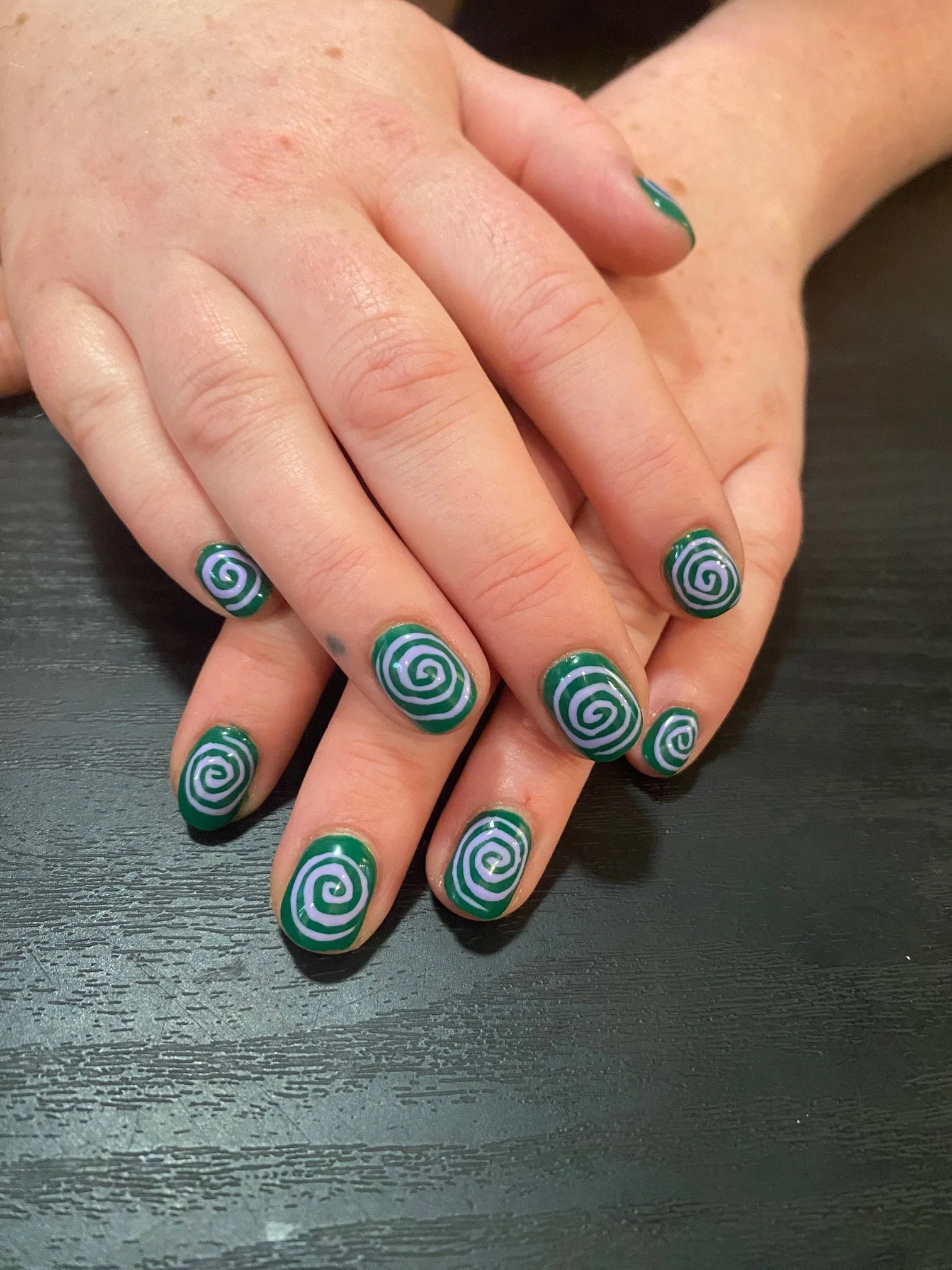Simple Art: colorful spirals