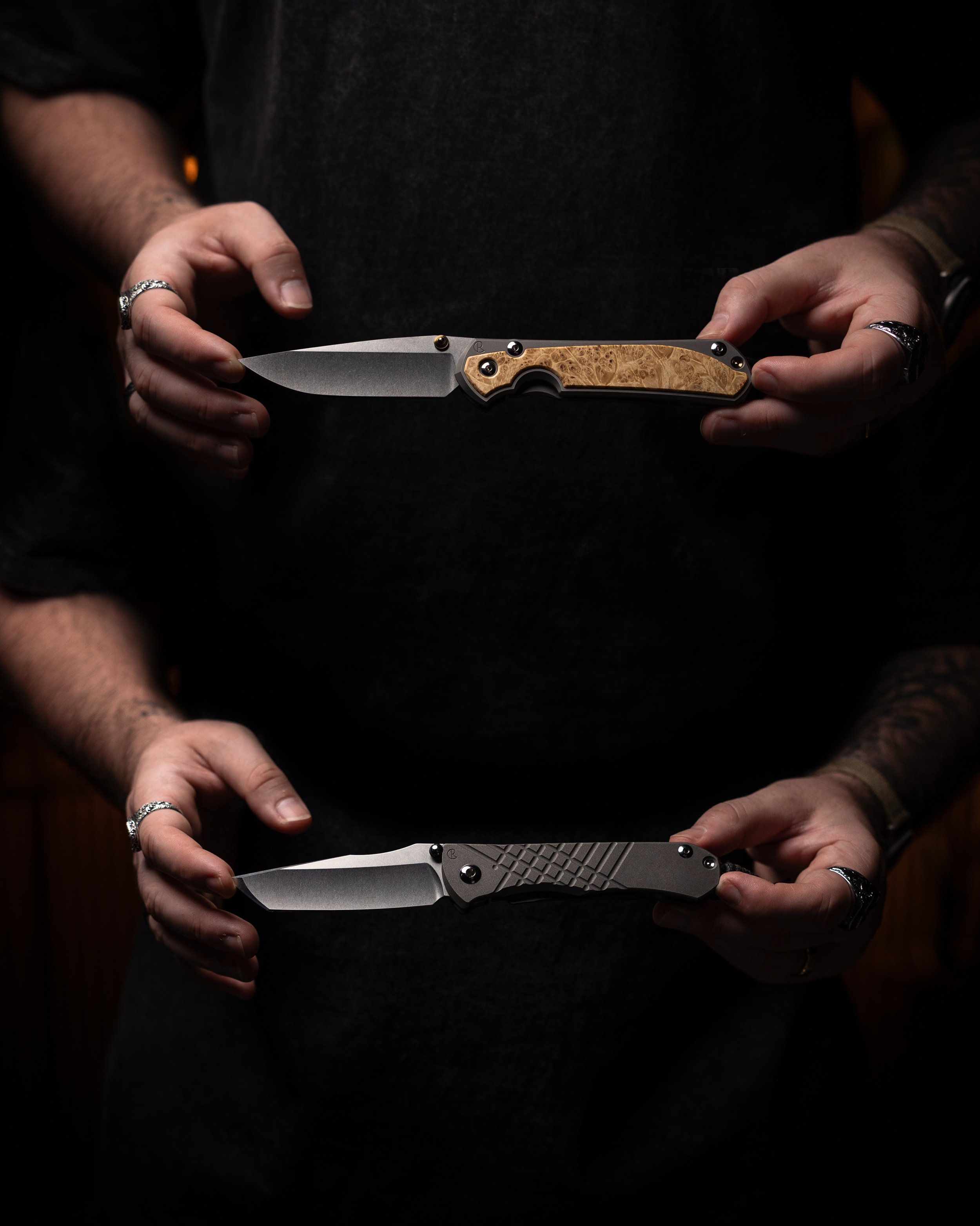 Which one are you picking?

@chrisreeveknives 

#edc #everydaycarry# chrisreeveknives #umnumzaan #sebenza