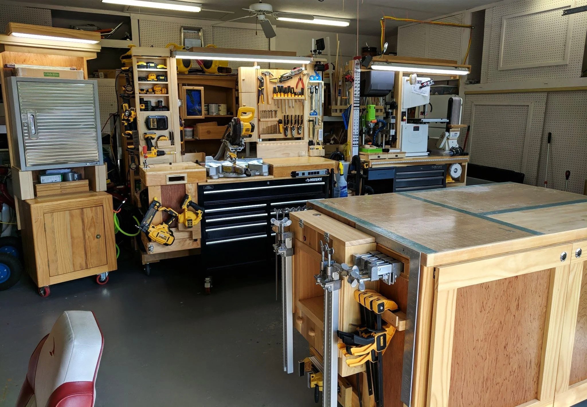 Modular work shop (different view)