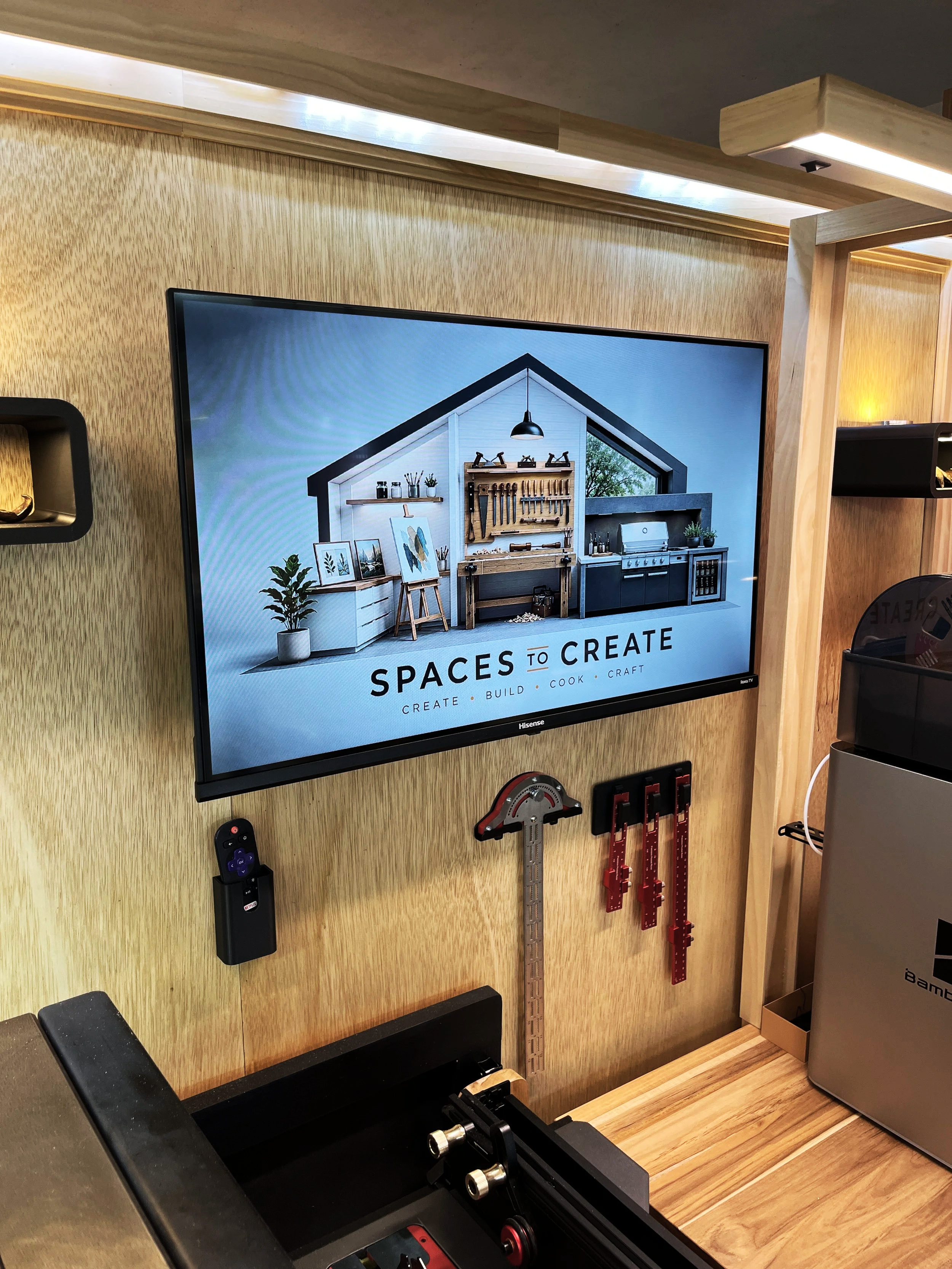 Spaces To Create logo