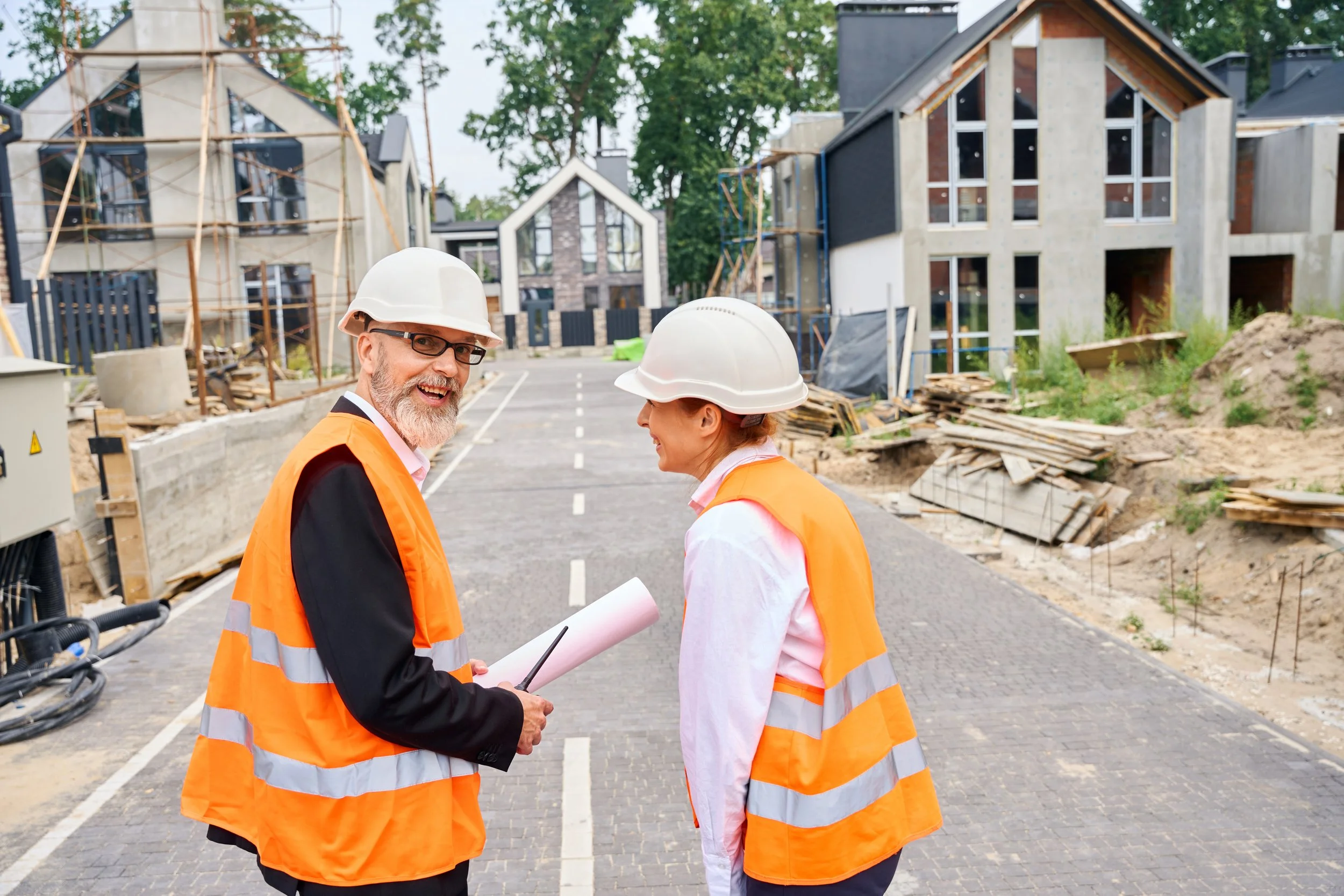 construction-professionals-discussing-plans-near-n-2026-01-09-00-38-09-utc.jpg