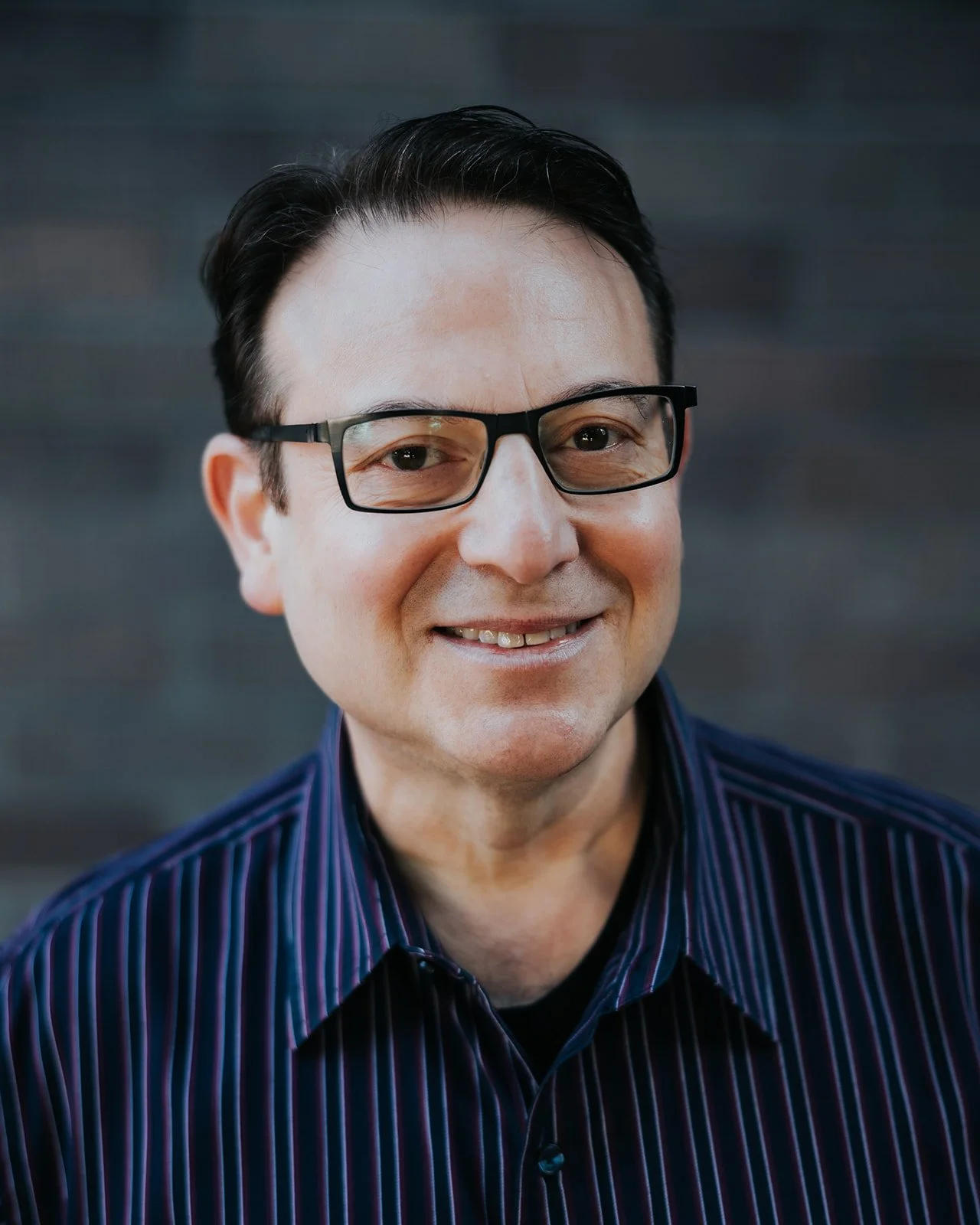 Headshot of couples therapist Kenny Levine, LCSW