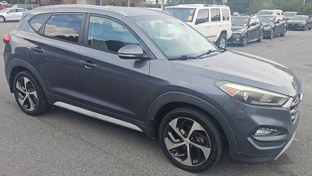 TUCSON - HYUNDAI - 2017