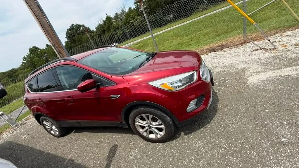 ESCAPE - FORD