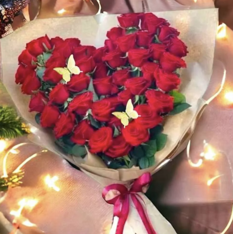 Heart of Long Stem Roses