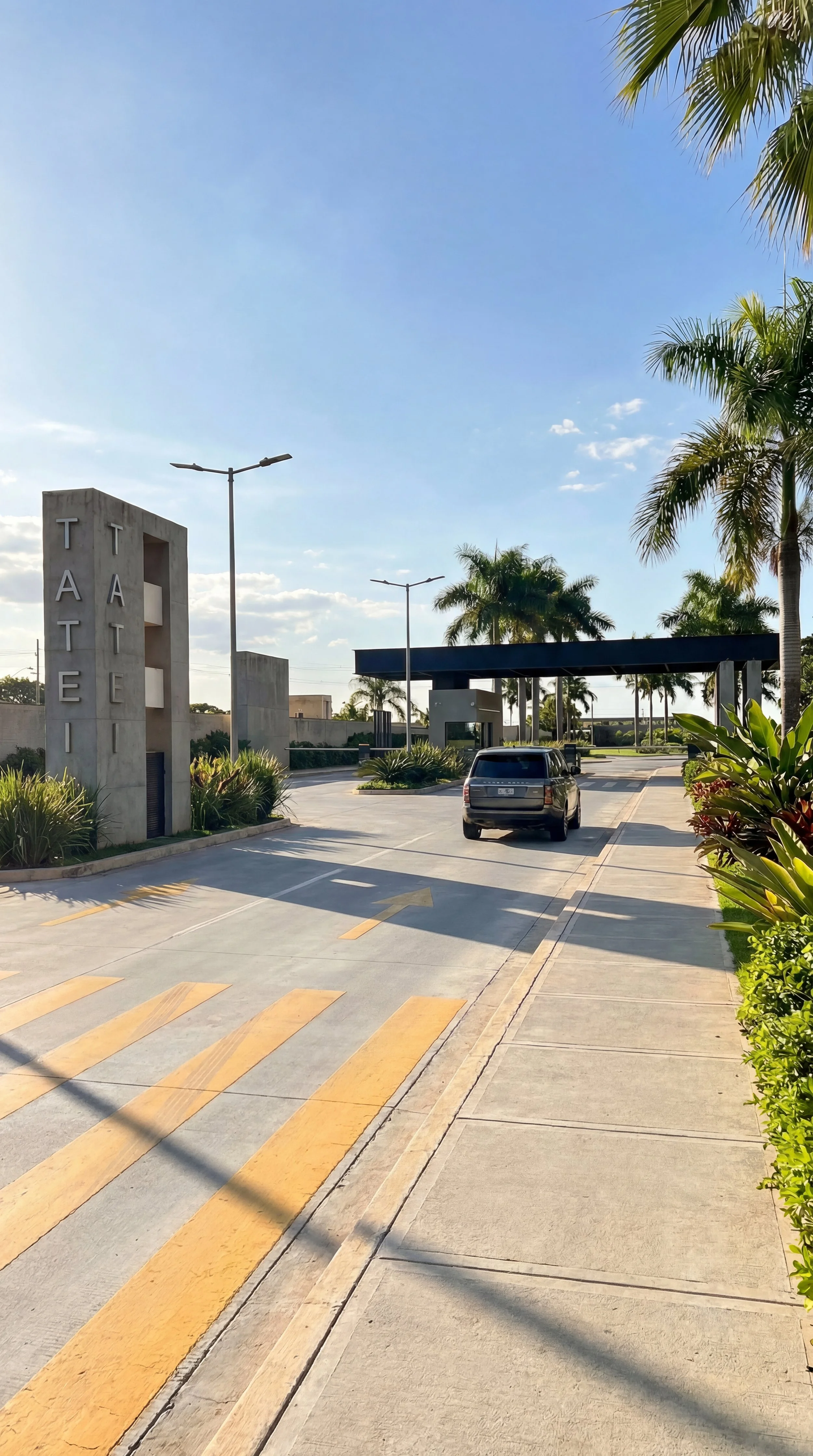 ACCESO PRINCIPAL