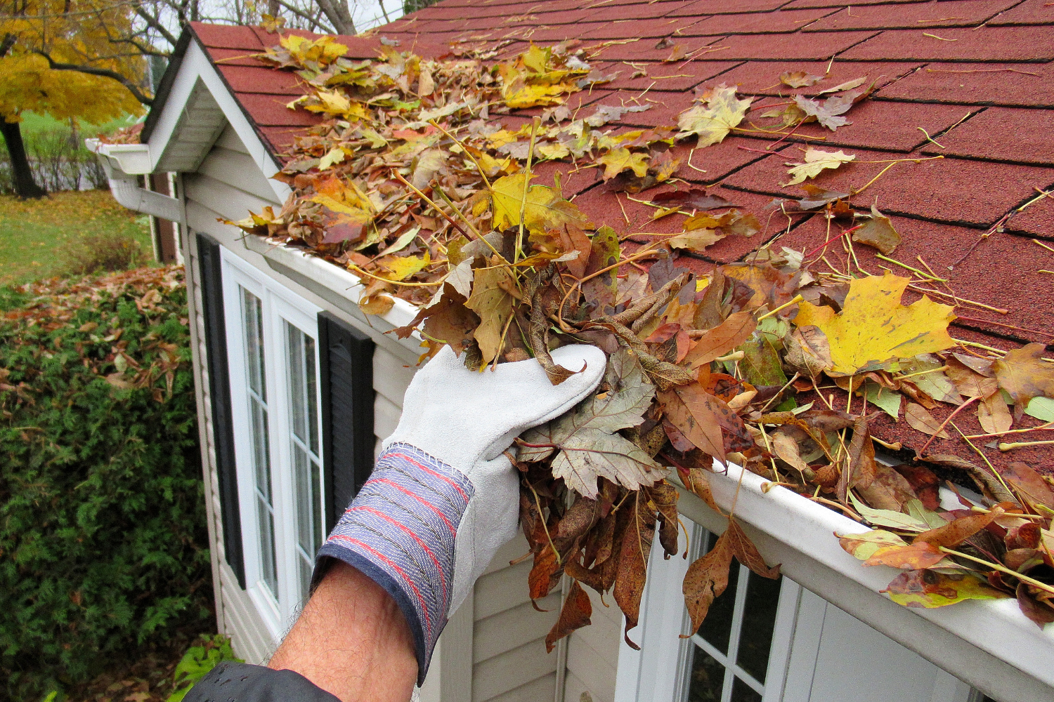Seasonal Home Maintenance: A Homeowner's Planning Checklist
