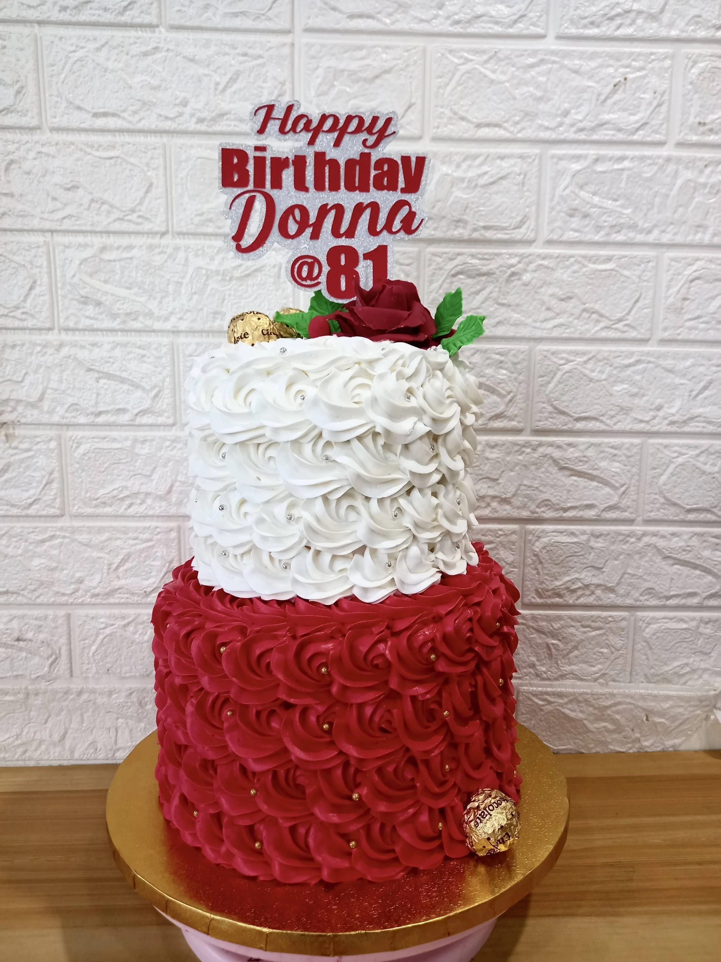 Crimson & Cream Rosette Two-Tier