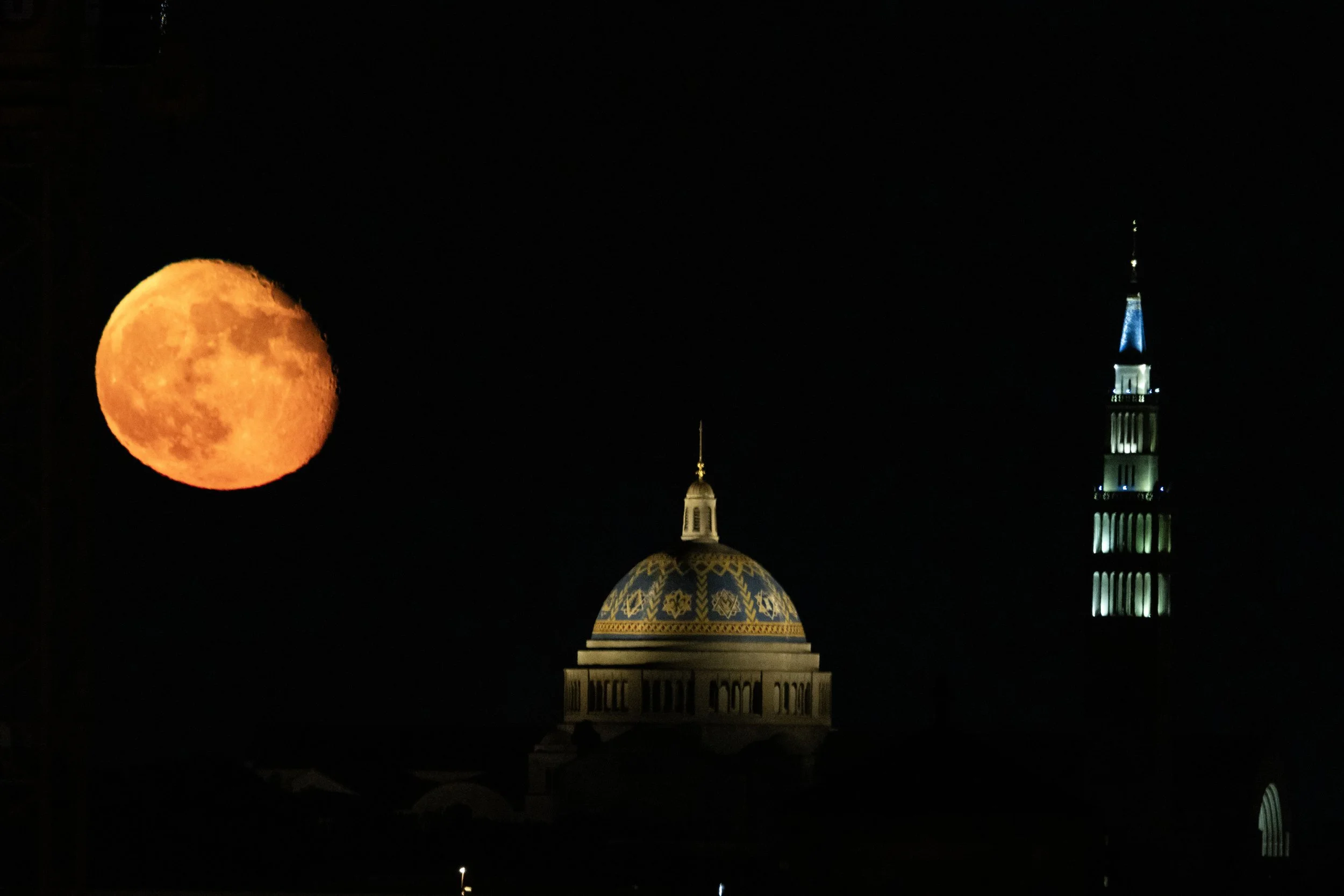 Moon rising near Catholic University - October 1, 2023