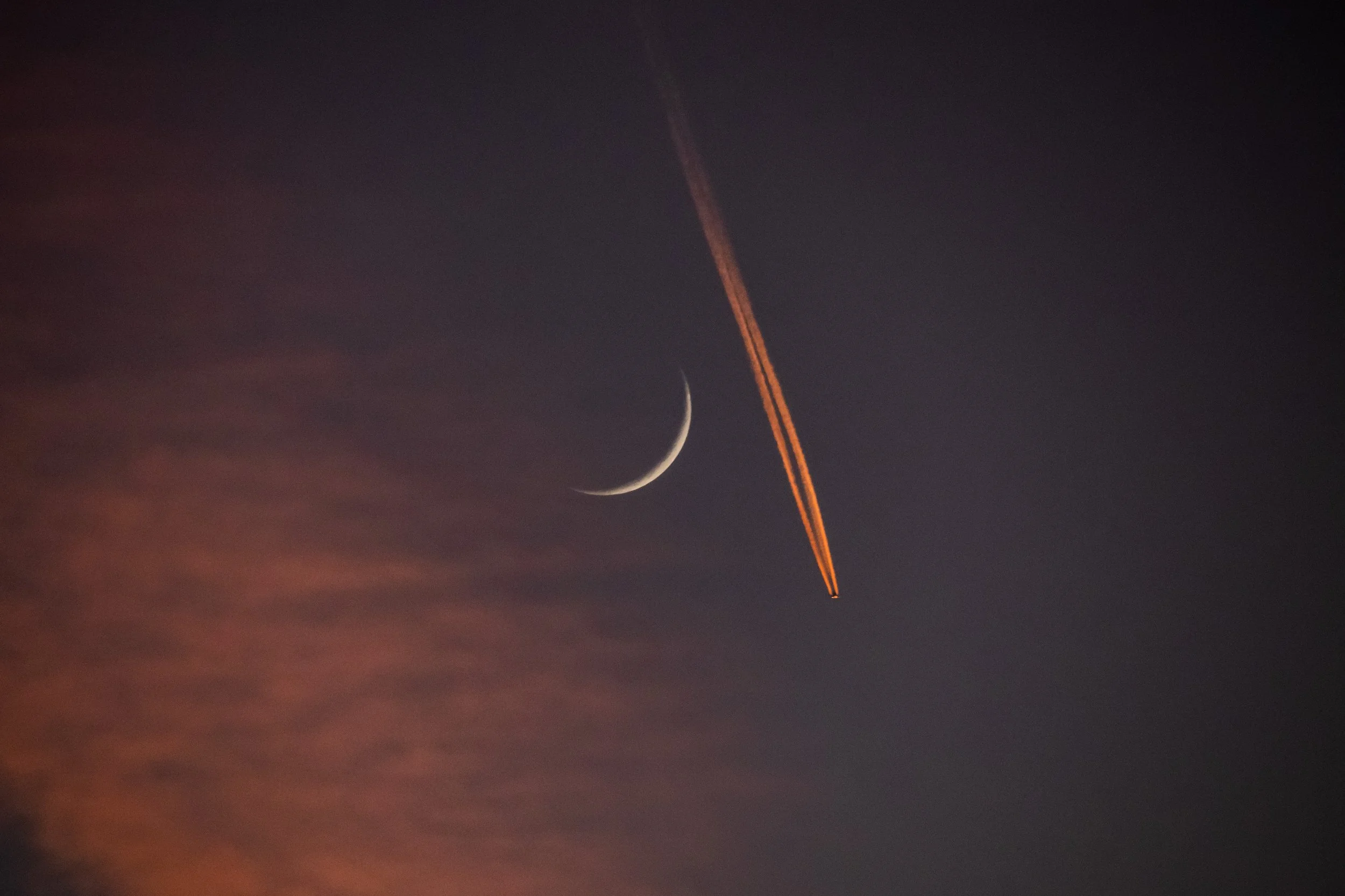 New moon at sunset from Fort Reno - January 4, 2022