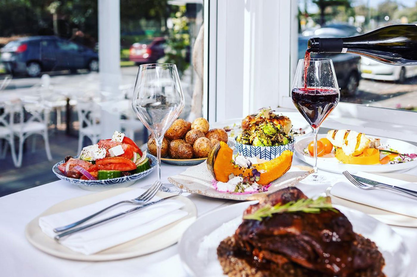 Greek Feast, Taverna Restaurant