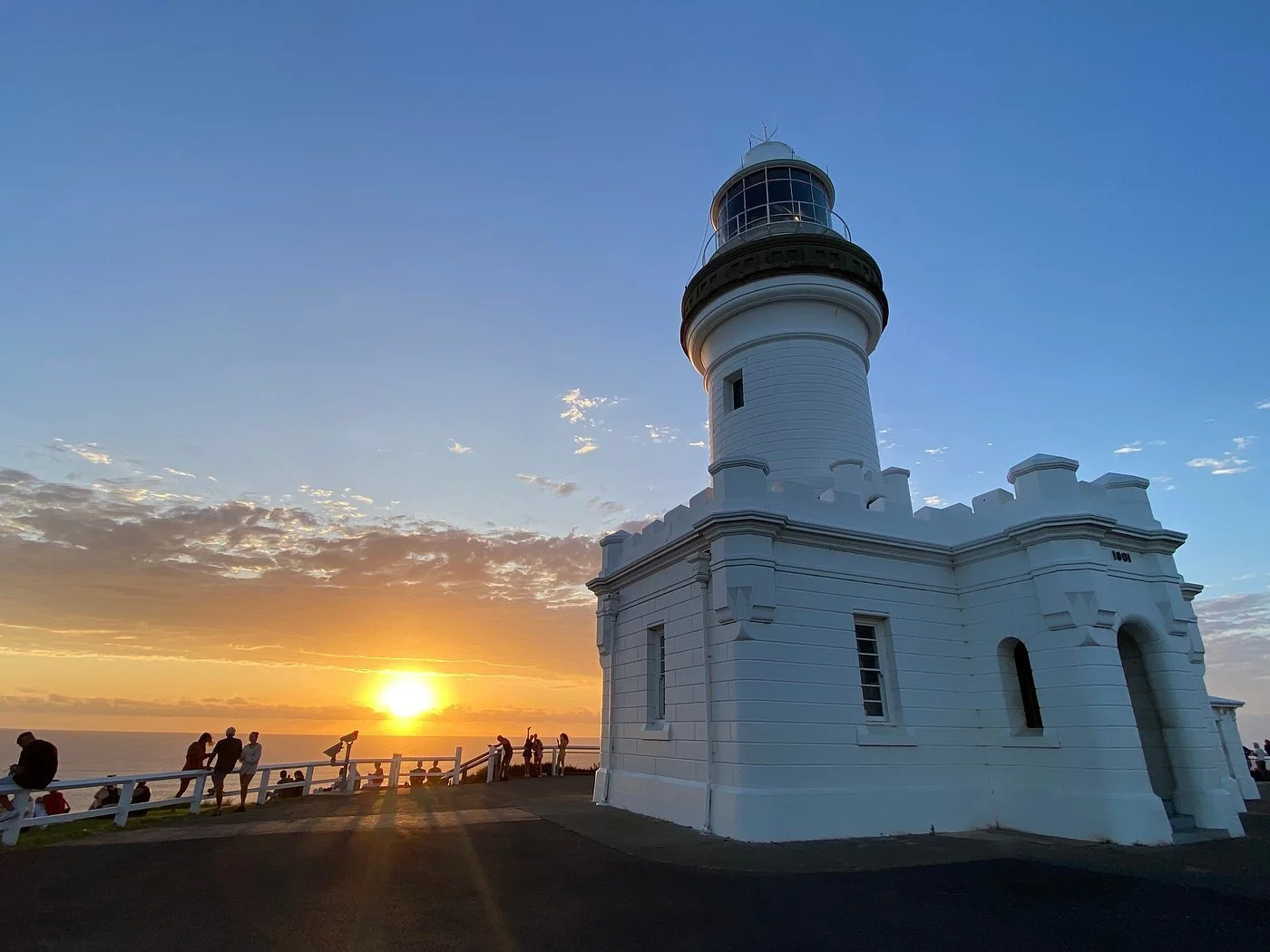 cape-byron-lighthouse sunset Cape Byron Lighthouse and Wategos Beach .jpg