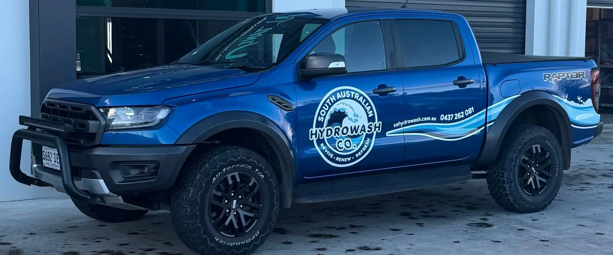 Hydrowash Work Vehicle