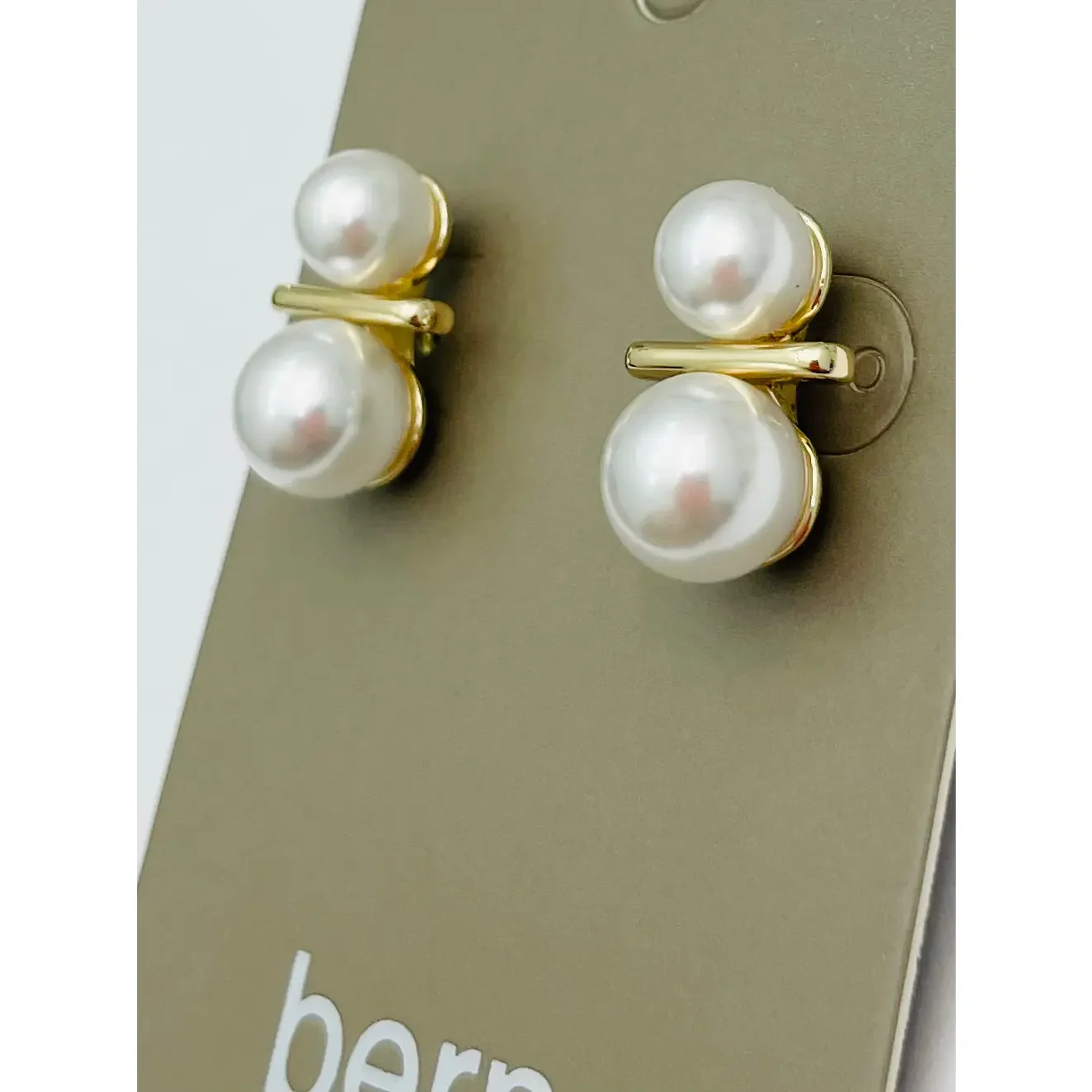 Gold Double Pearl Stud