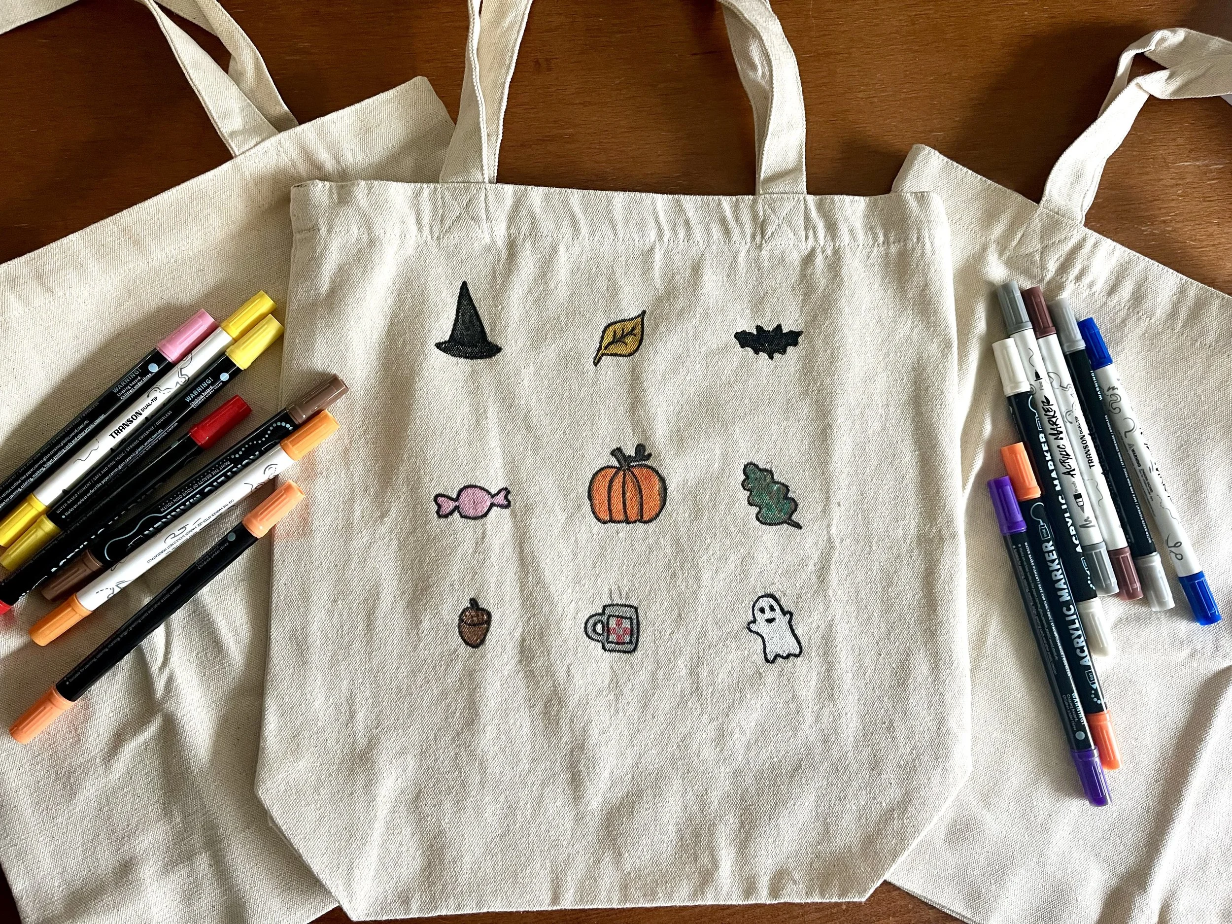 Make Your Own Trick or Treat Bag (Oct 31)