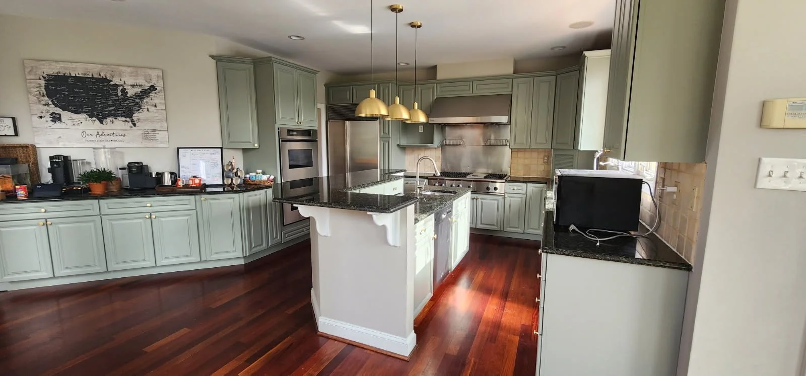 Professional Painter in Chester Springs for interior painting, exterior painting, commercial painting, and residential painting