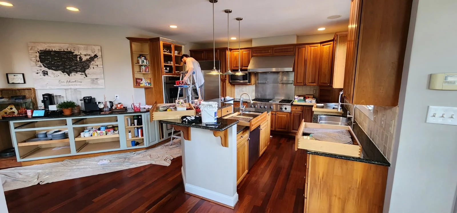 Professional Painter in Chester Springs for interior painting, exterior painting, commercial painting, and residential painting