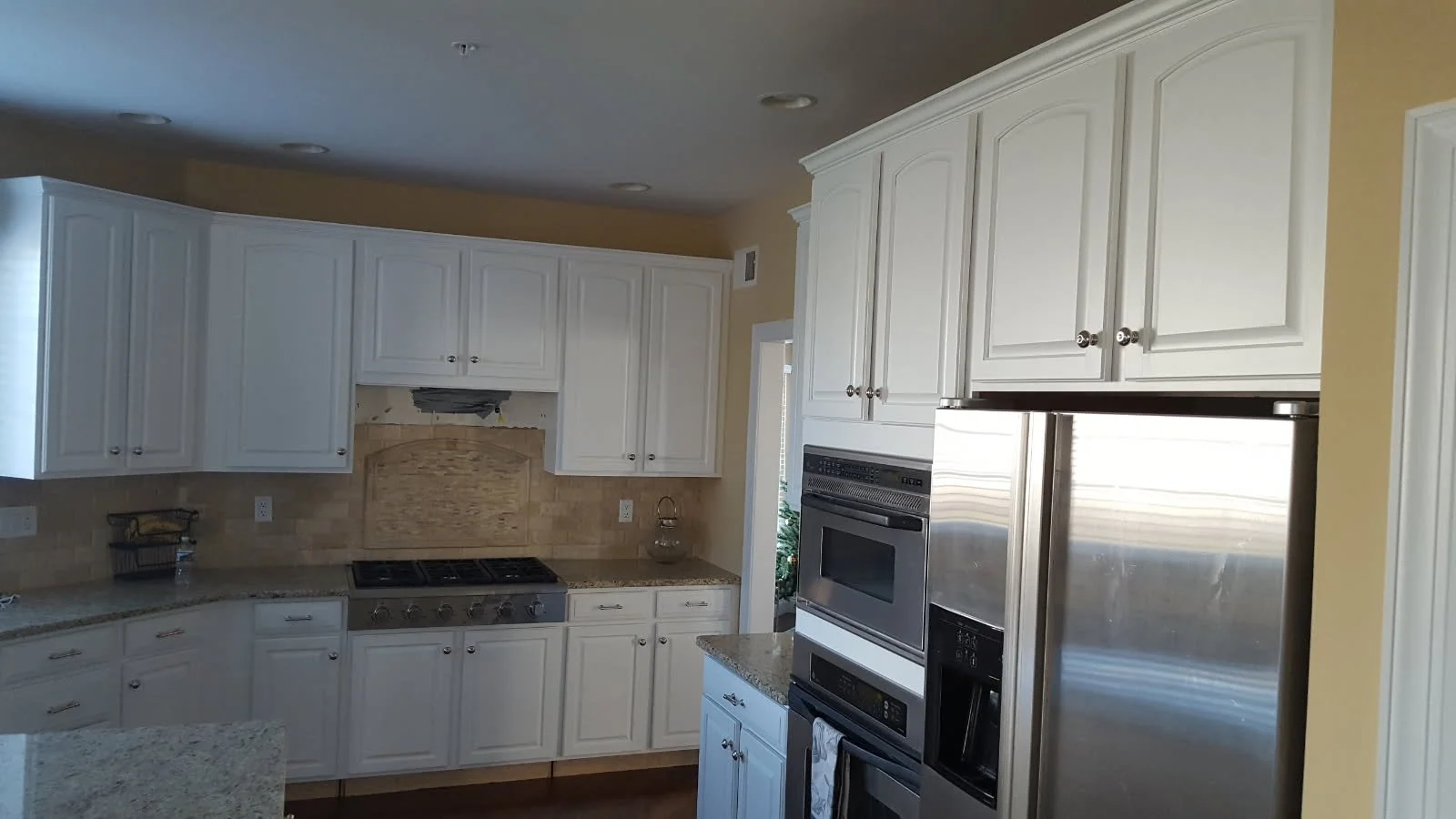Professional Painter in Chester Springs for interior painting, exterior painting, commercial painting, and residential painting