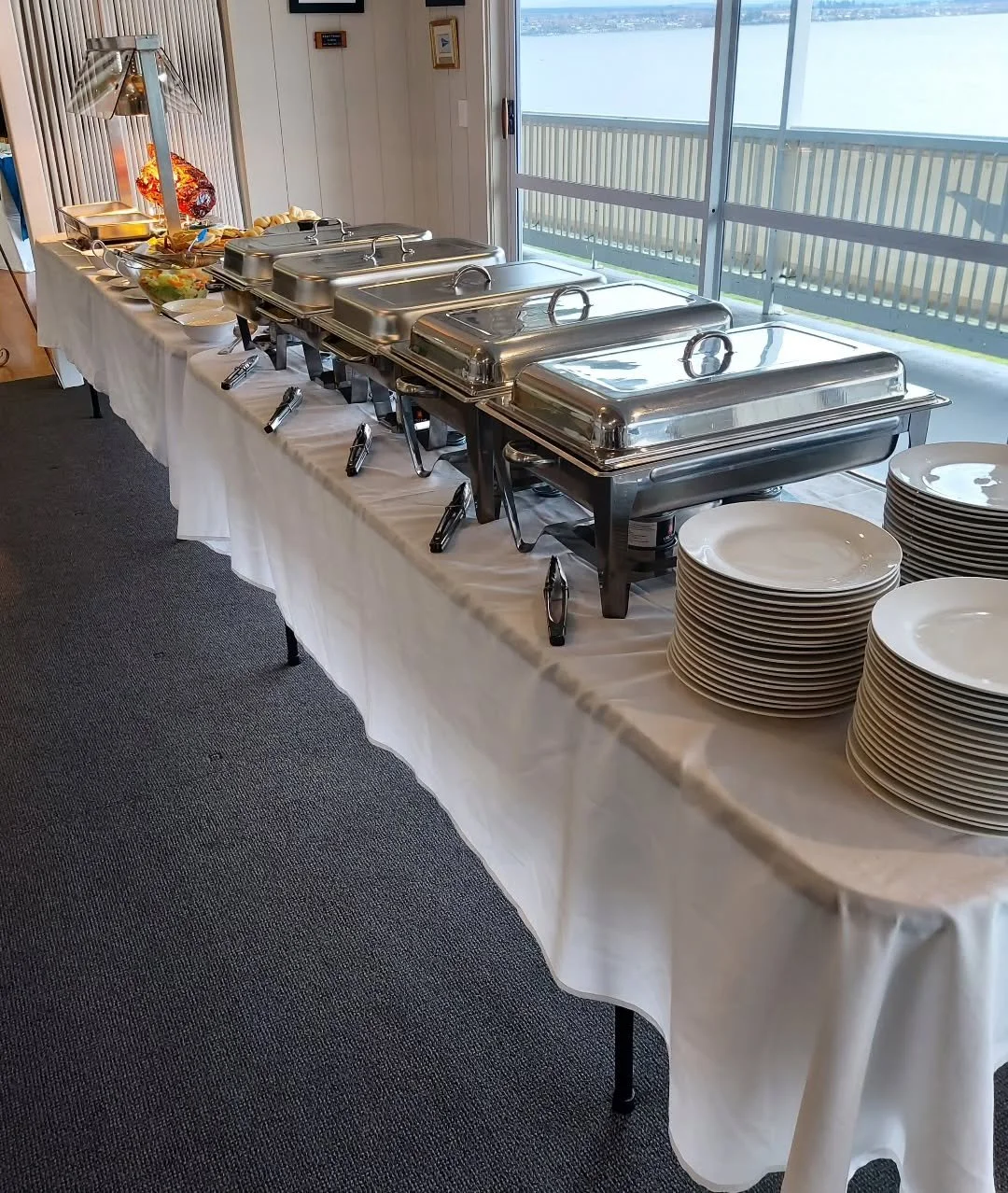 The kind of buffet your guests will keep coming back to 🍴
Beautiful presentation, fresh ingredients, and flavours everyone will remember.