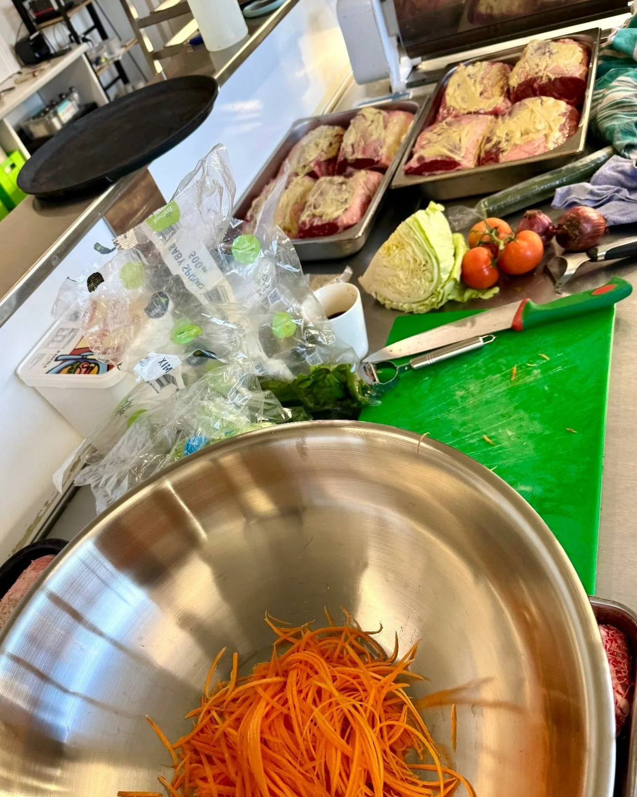 Wow, what a week! 🙌
Our kitchen has been buzzing with the delightful chaos of creating mouthwatering dishes. A big thank you to all our amazing clients for choosing us for your special events! Your trust fuels our passion. Looking forward to more bu