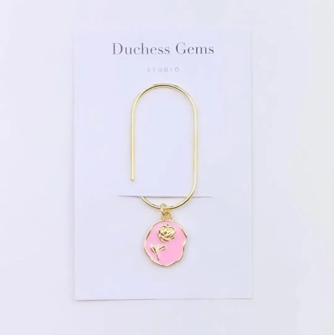 rose charm.webp