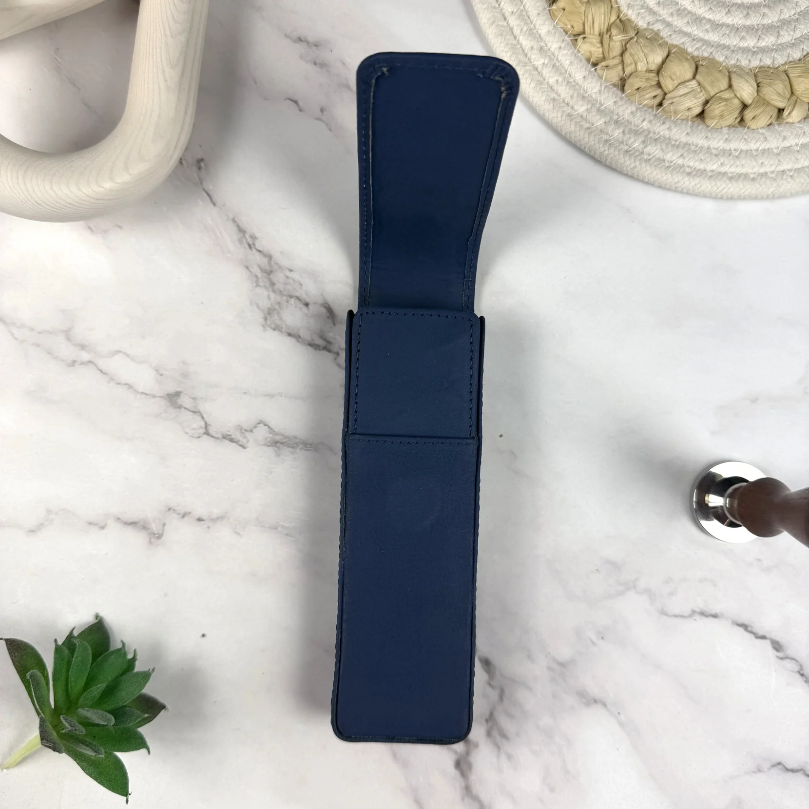pen case 2 blue open.webp