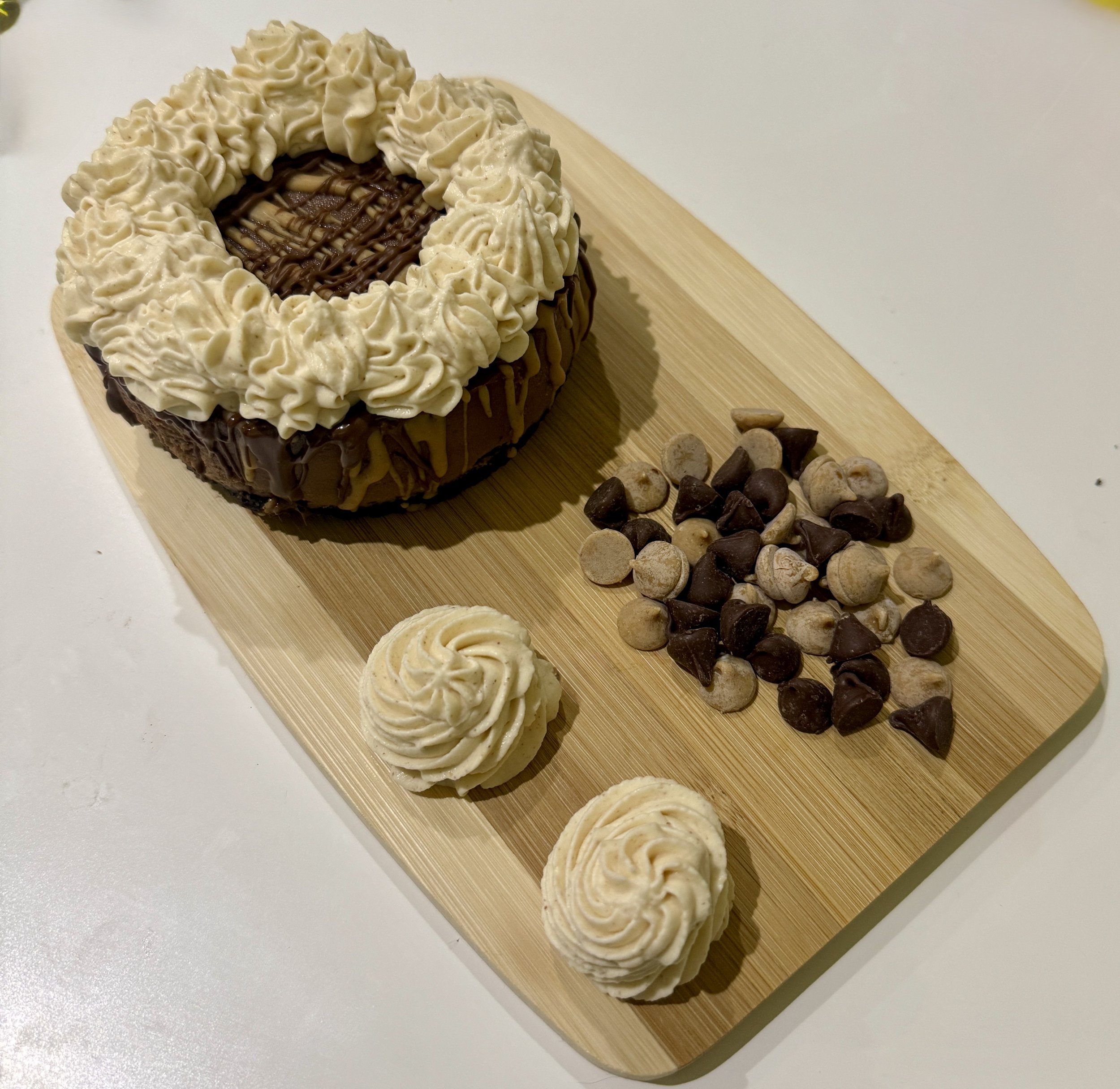 Peanut Butter Cup Cheesecake