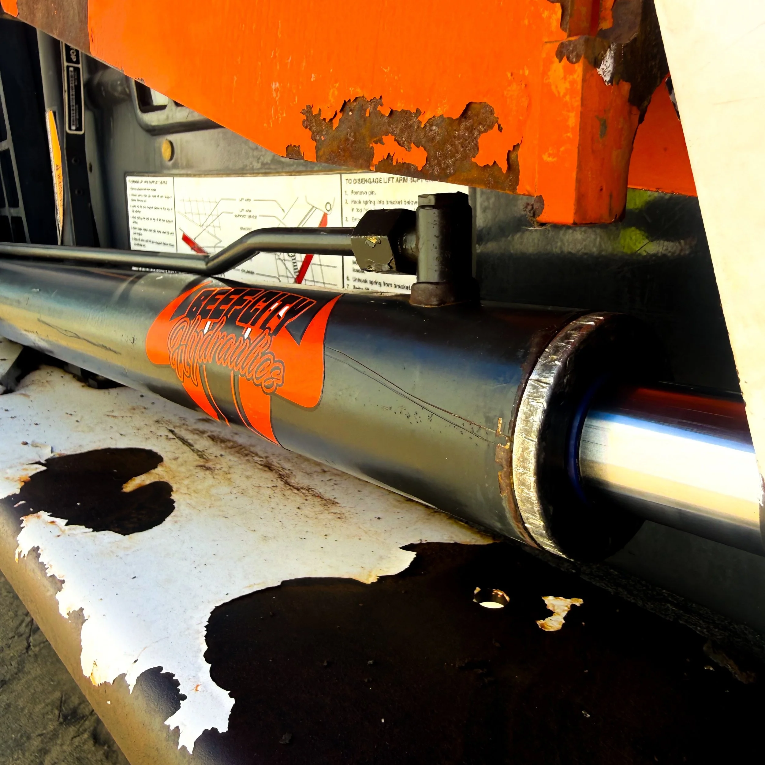 🔧 Old cylinders can be brought back to life!

Just because a hydraulic cylinder is old, worn or looking a little worse for wear doesn&rsquo;t mean it&rsquo;s ready for the scrap pile.

With the right repairs and refurbishment, we can reveal what&rsq