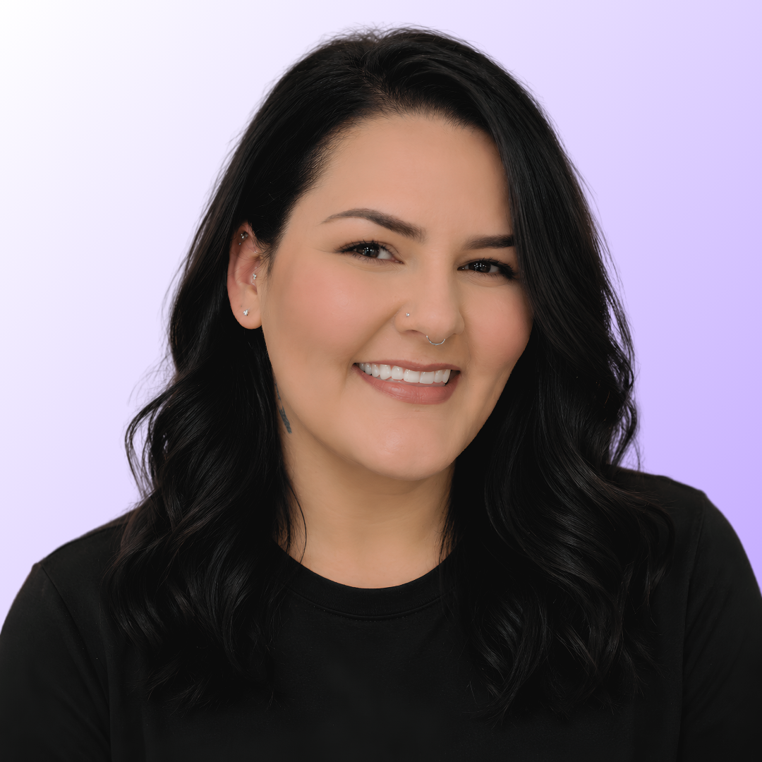 Headshot of Kenzie Grom