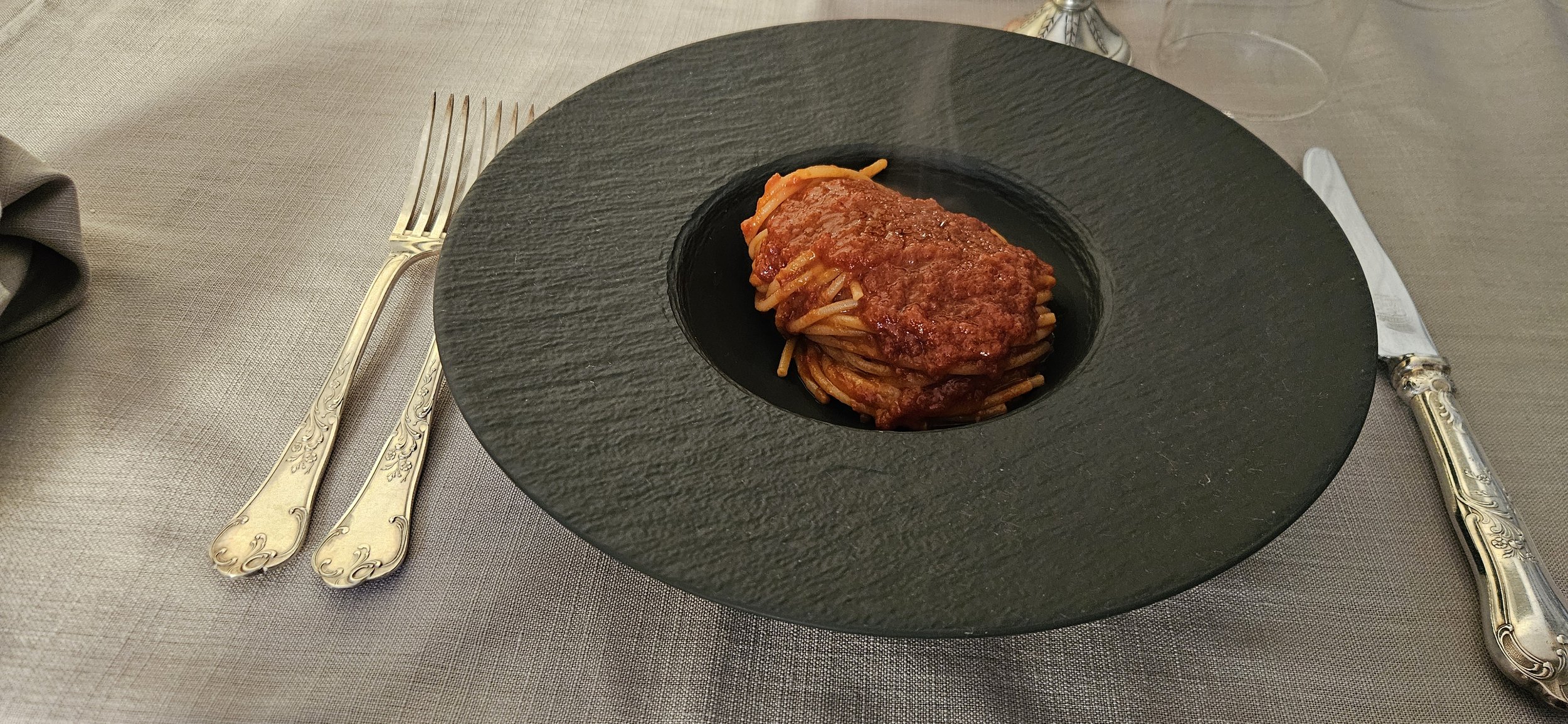 Gli spaghetti pomodoro e fragola e l’unicità come unica ricchezza personale