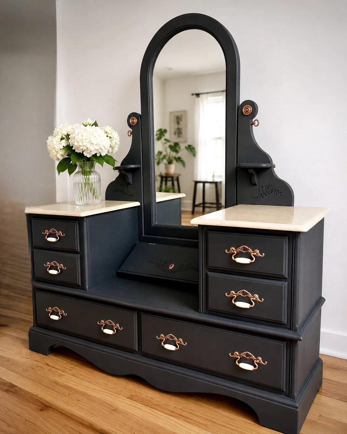 Vaughan of Virginia Dressing Table — Boutique Statement Piece