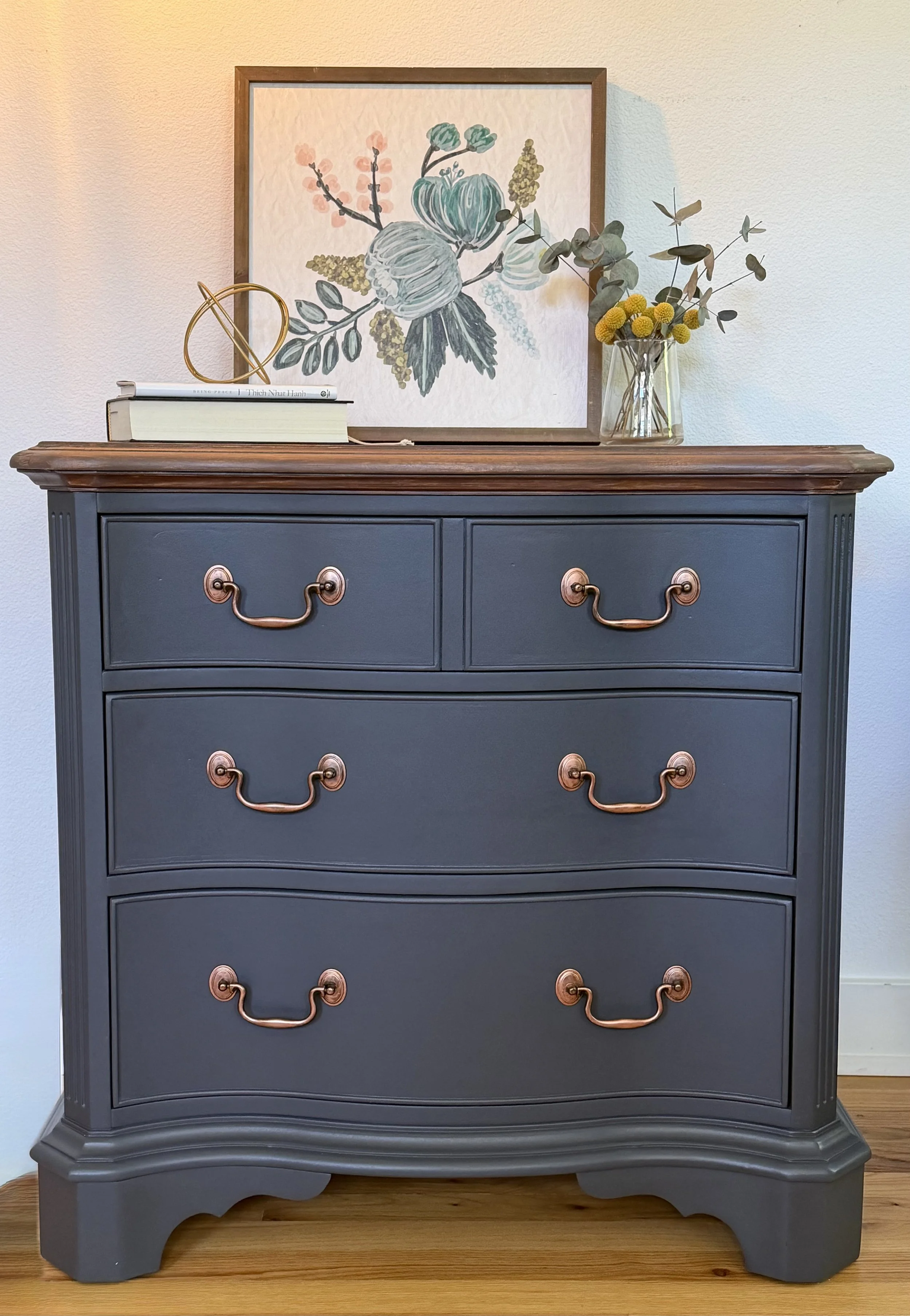 Thomasville Bachelor's Chest