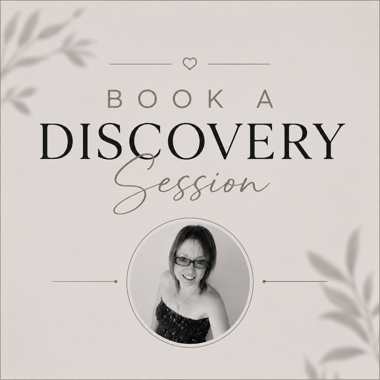Poster advertising a book discovery session, featuring a smiling woman wearing glasses and a strapless dress, with decorative leaves and a heart icon on a light background.