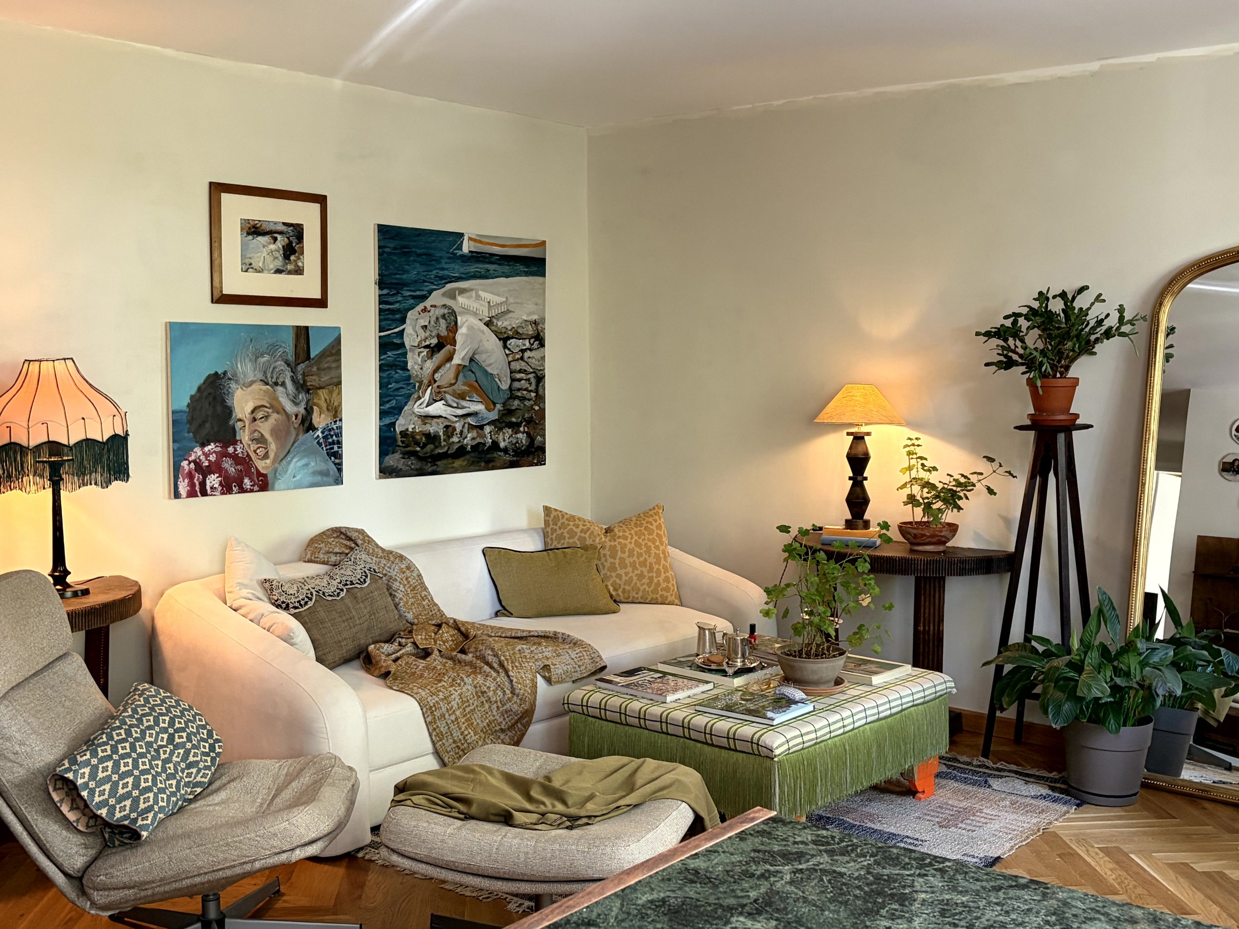 damnzoe interior 7.jpg