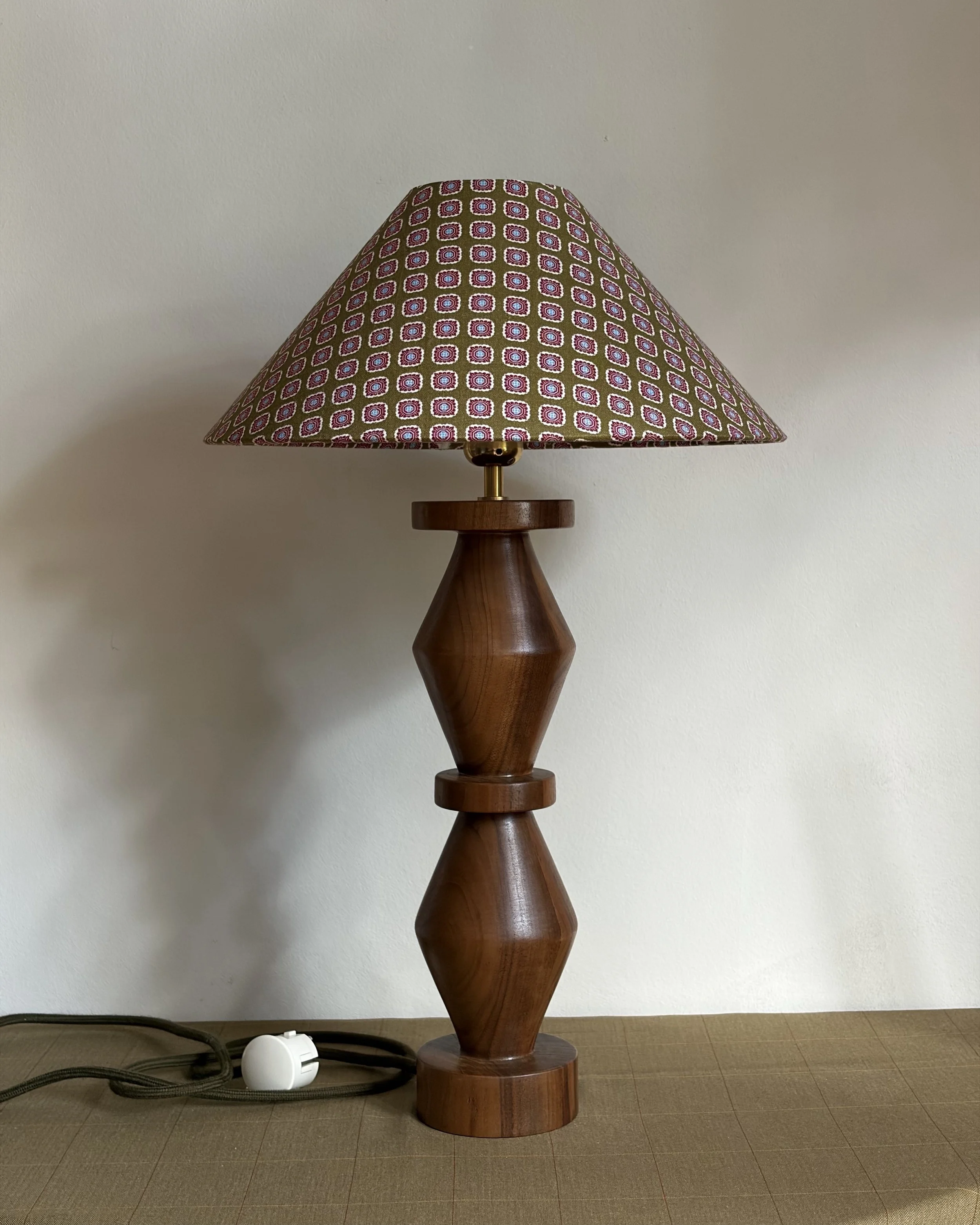 Lamp No. 04 [cotton, walnut]