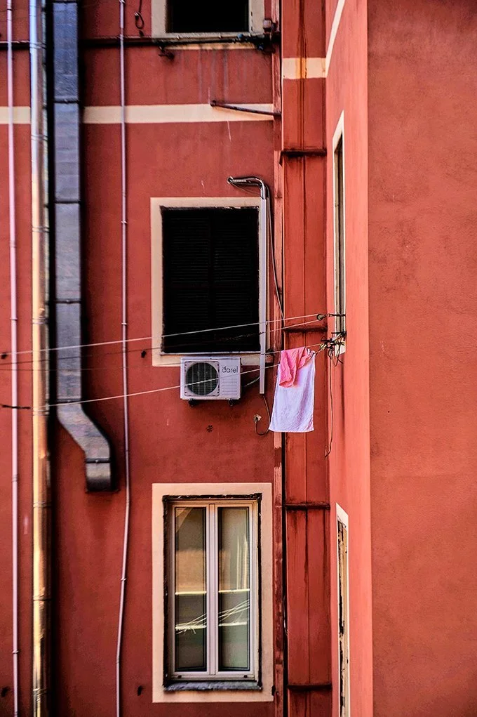 Laundry in Rome