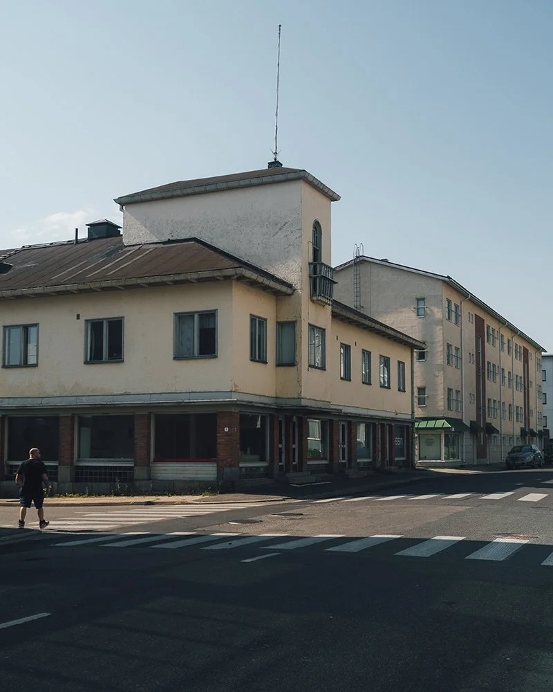 Mies Tornion keskustassa