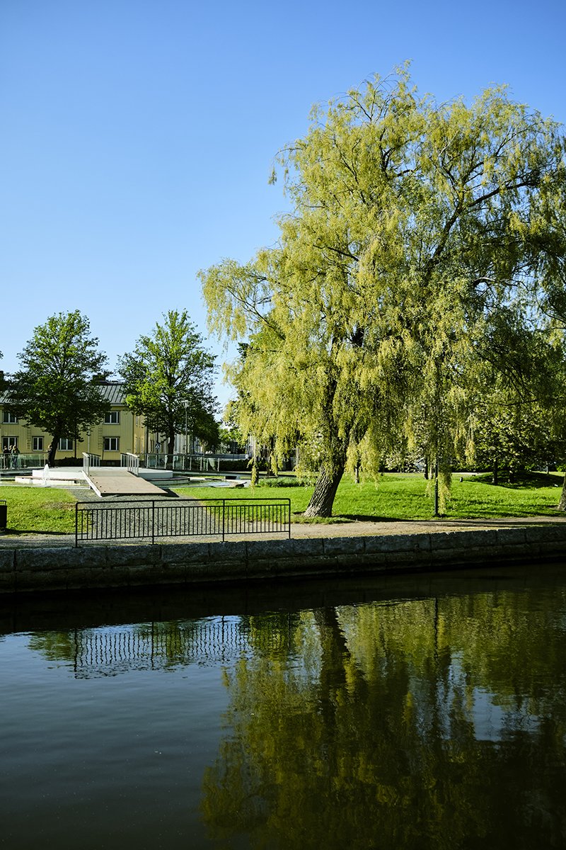 Valokuvia Rauman keskustasta. Rauman kanaali