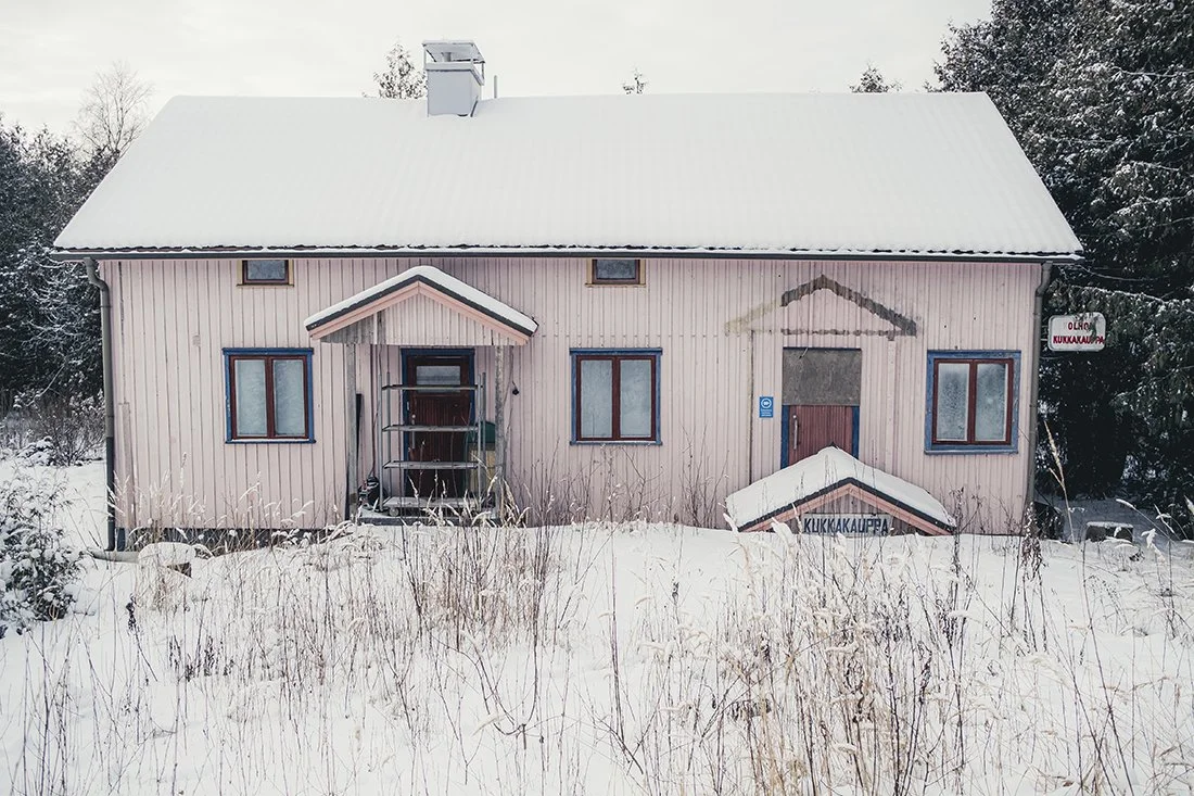 Entinen kukkakauppa Kolhossa. Valokuvia Kolhosta.