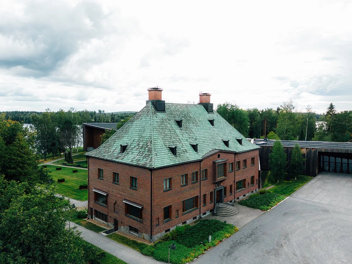 Arkkitehtuurivalokuvia Suomesta - Joenniemen Kartano Mänttä