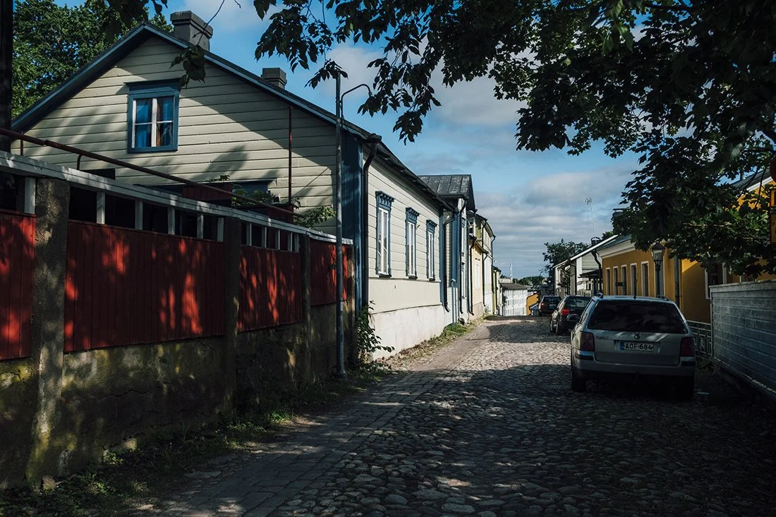 Valokuvia Porvoosta. Vanhan Porvoon kujia.